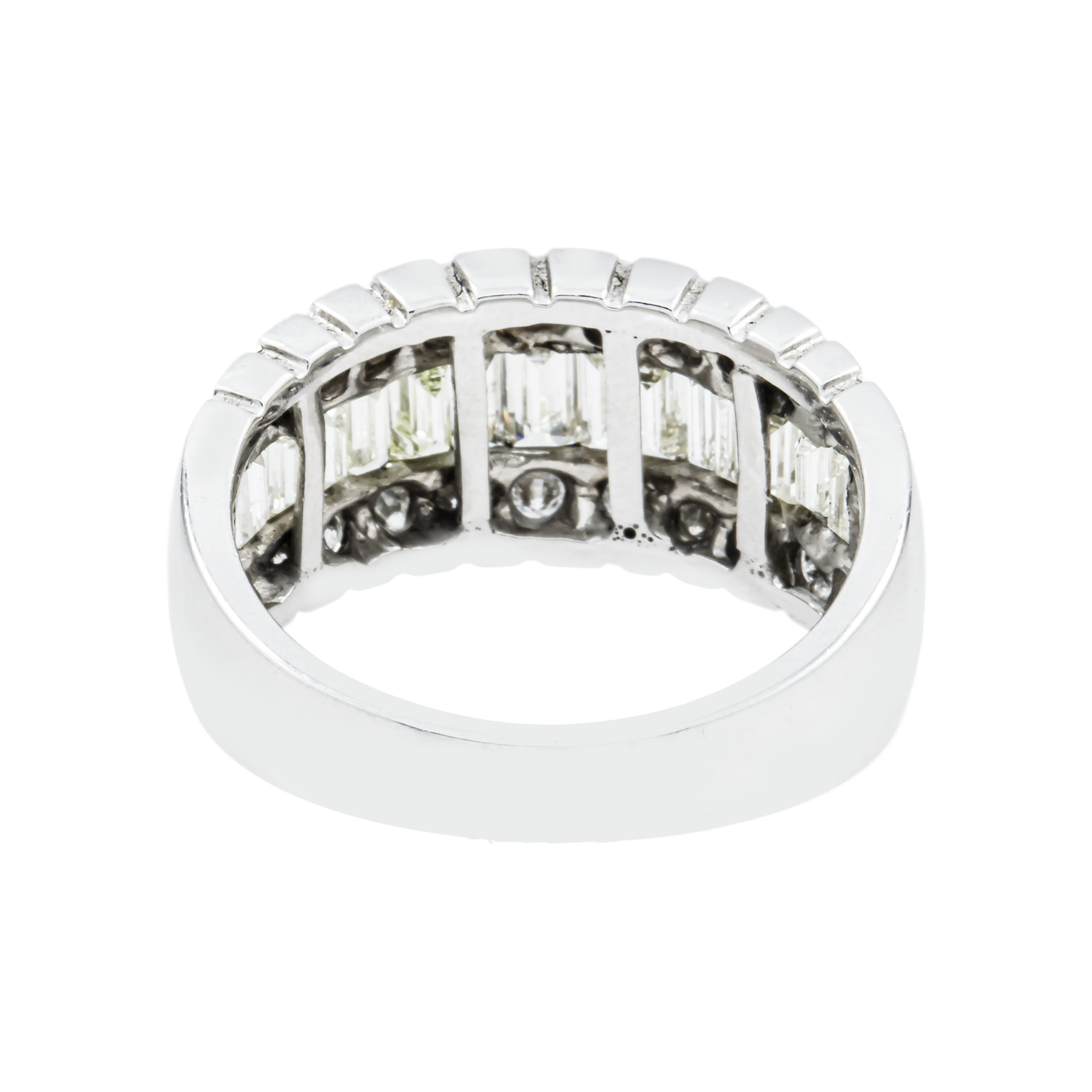 14K White Gold Baguette & Round Cut Diamond Ring 1.50ct