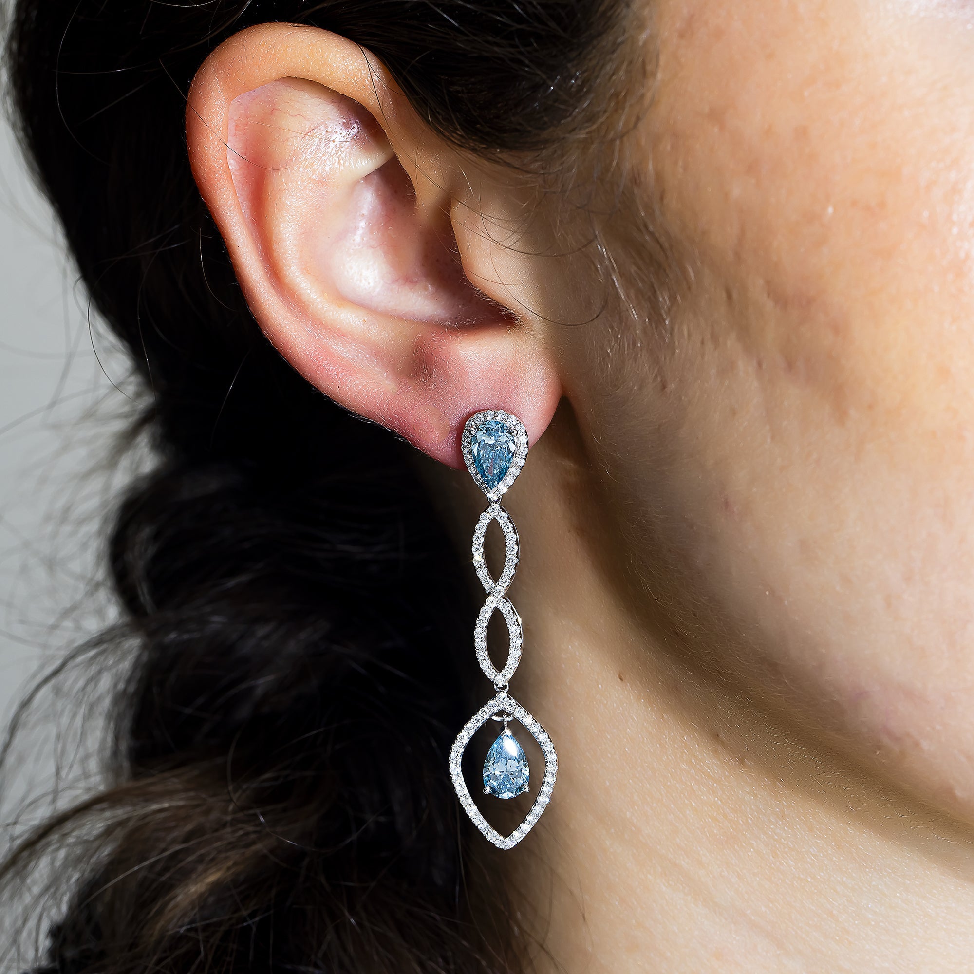18K White Gold Pear Cut Fancy Vivid Blue Diamond Drop Earrings 5.50Ctw