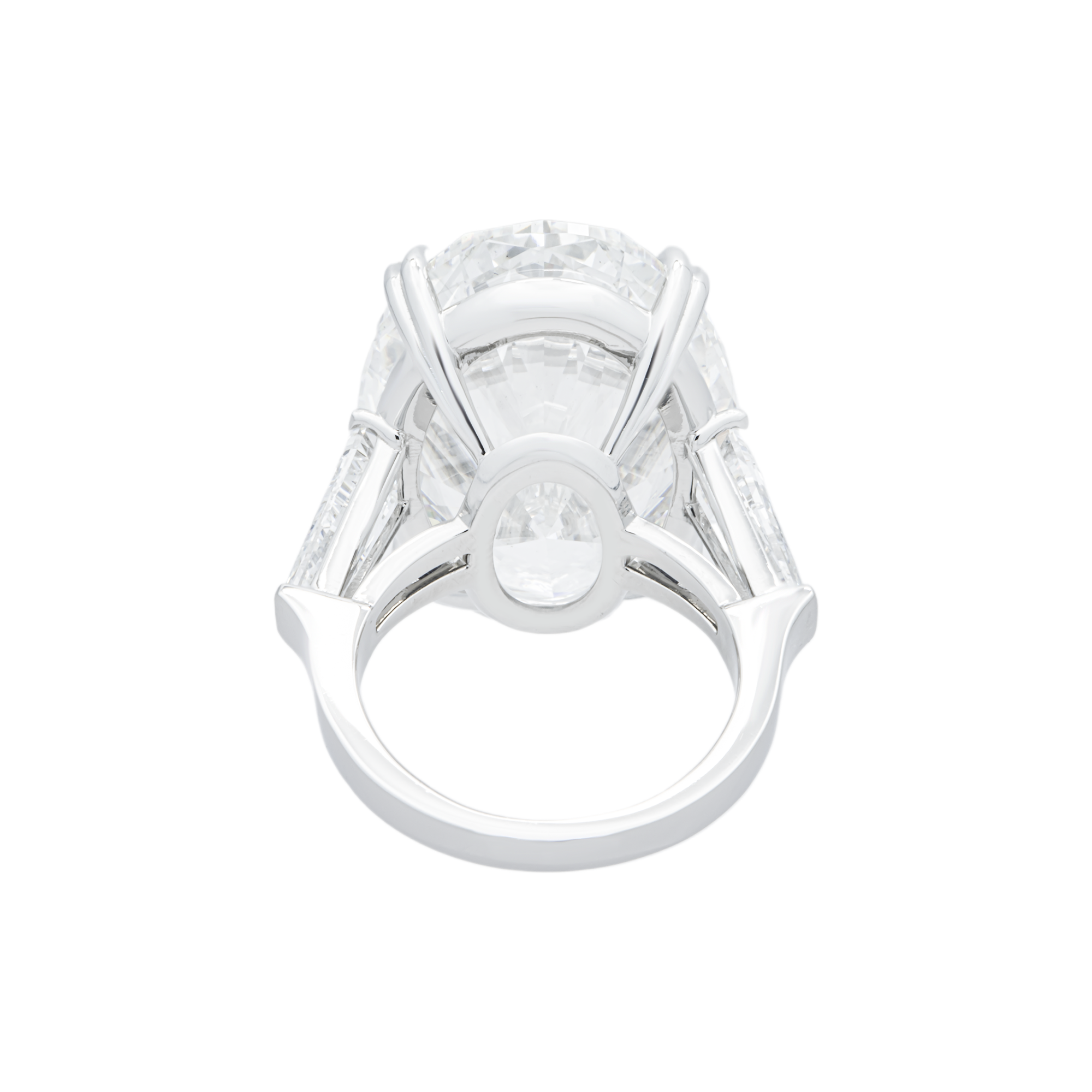 Platinum 30.59ct Oval Diamond Engagement Ring 32.93ctw