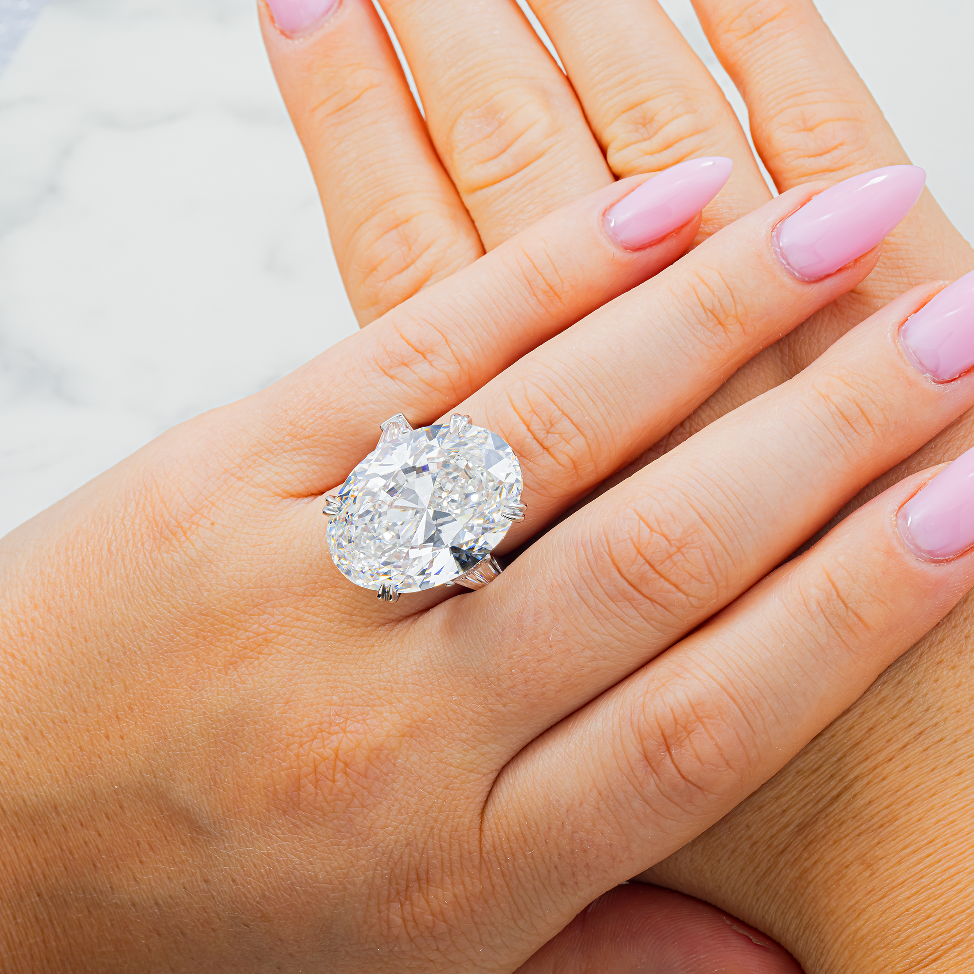 Platinum 30.59ct Oval Diamond Engagement Ring 32.93ctw