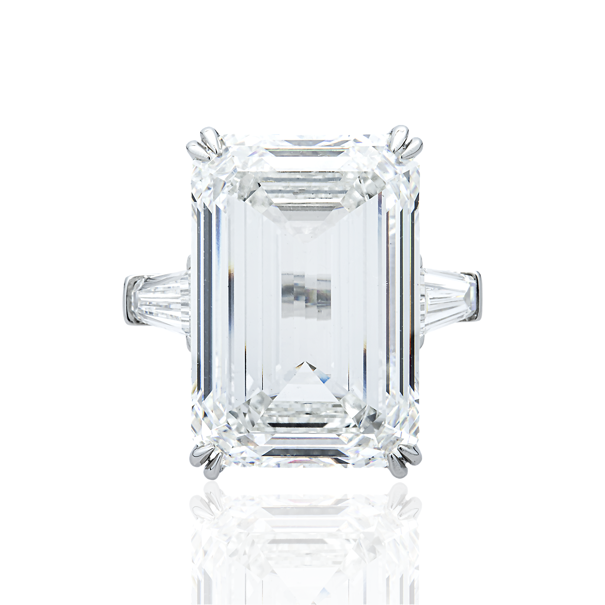 Platinum 30.20ct Emerald Diamond Engagement Ring 32.48ctw