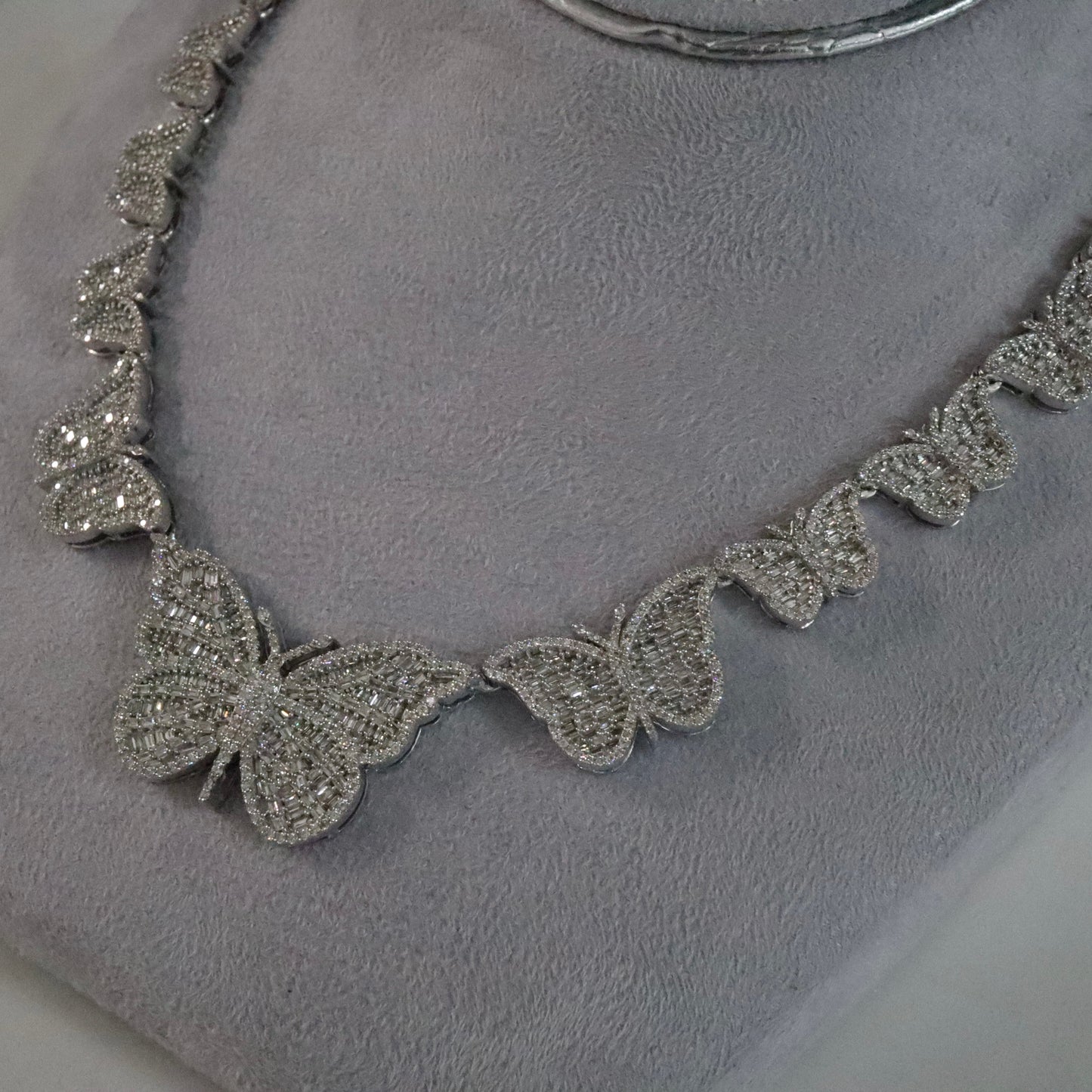 14K White Gold Graduated Baguette Butterfly Chain 12.72ct