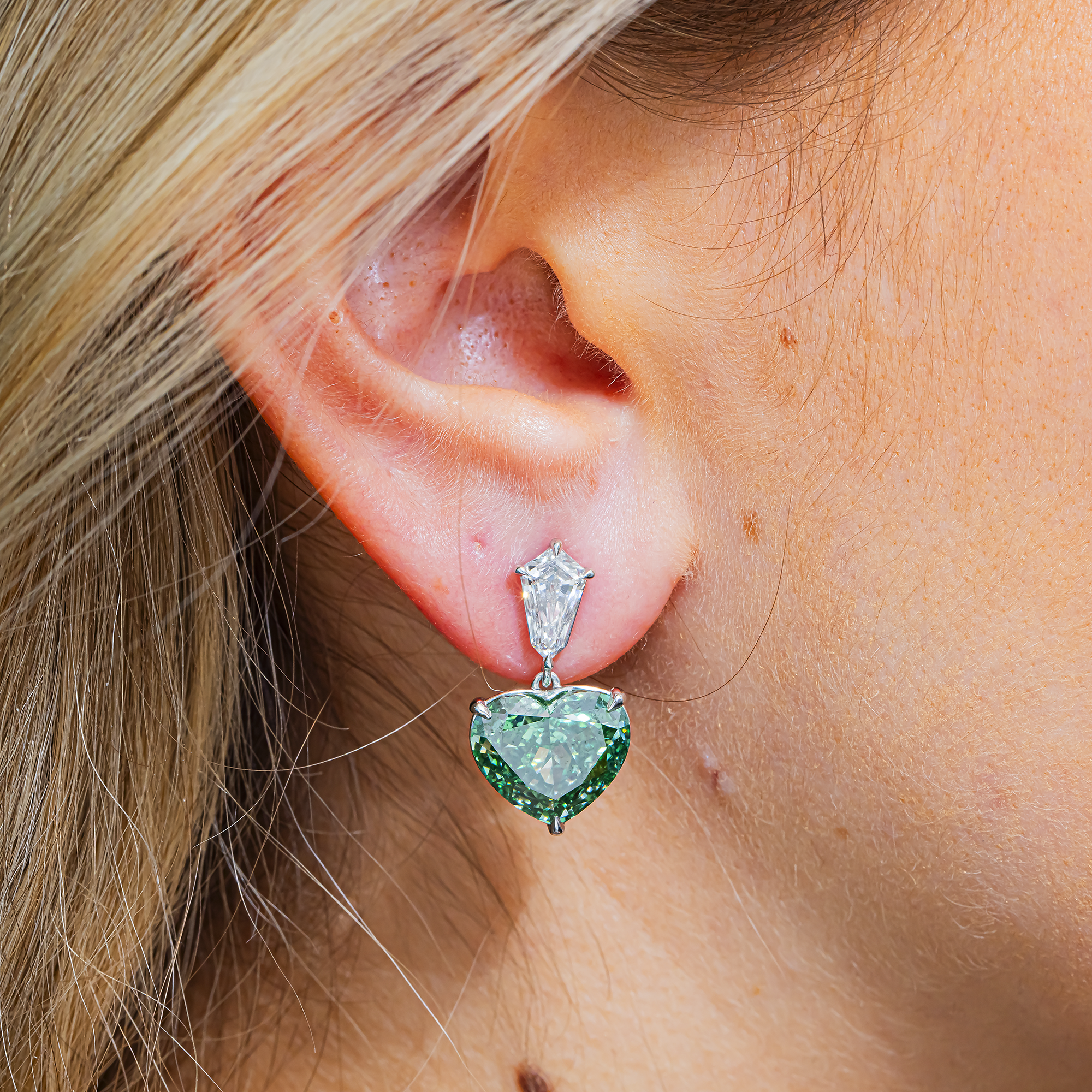 IGI Platinum Heart Fancy Green & White Diamond Drop Earrings 9.06ctw