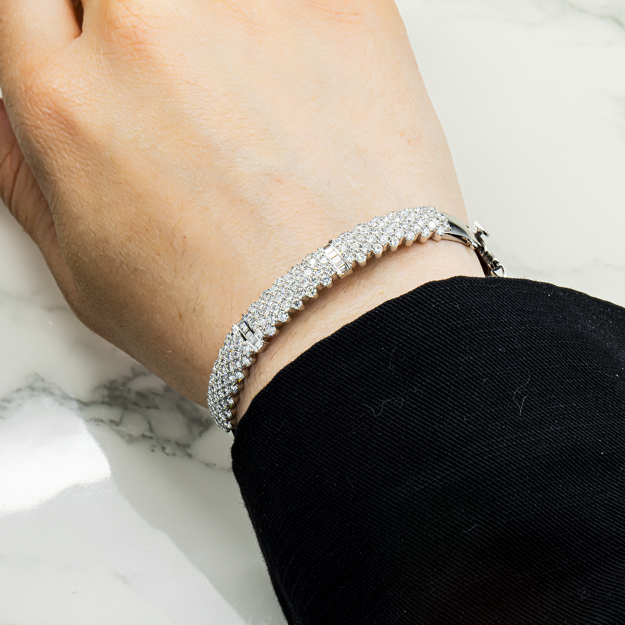 14K White Gold 4 Row Pave Set Round Diamond Bangle Bracelet 4.0ct