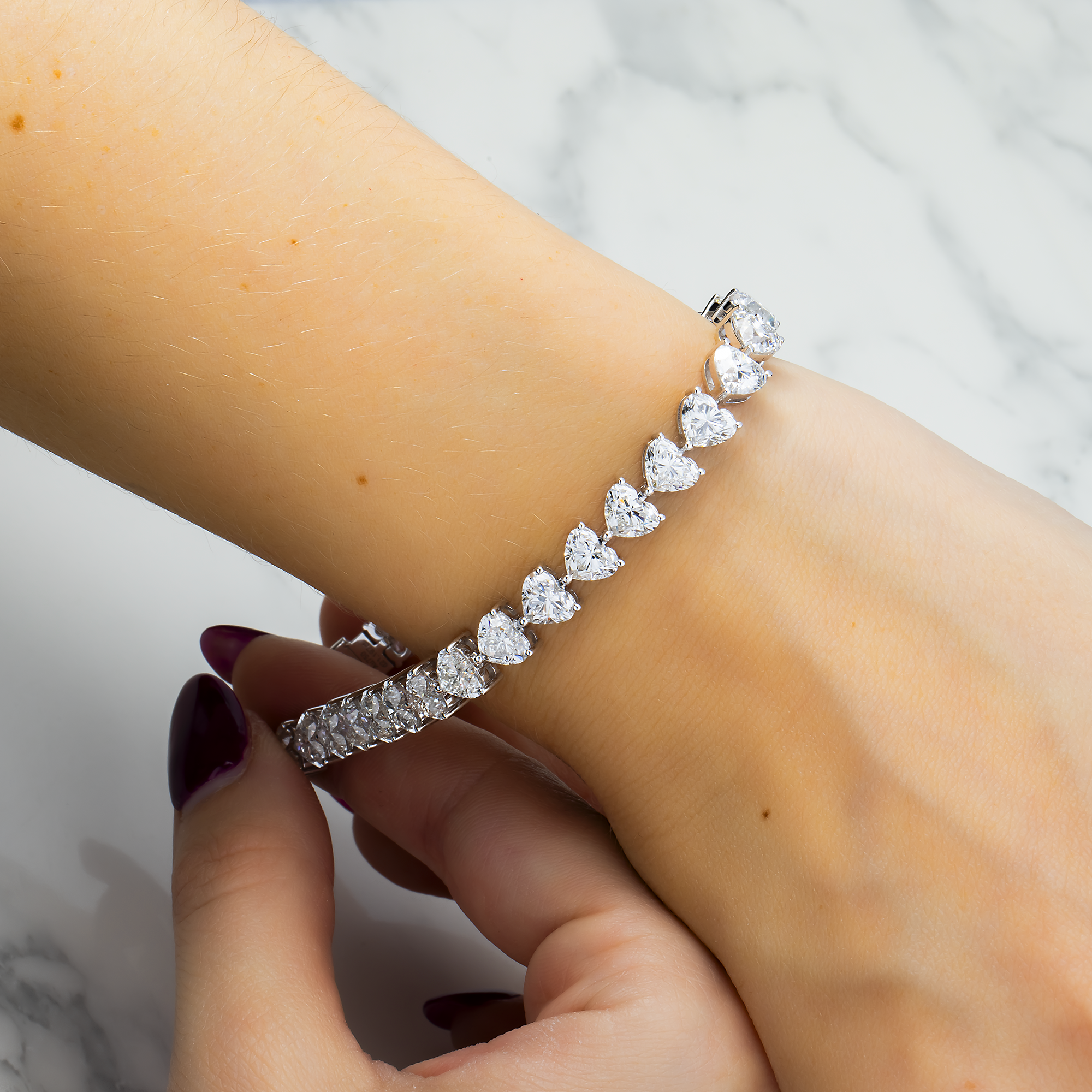 GIA 18K White Gold Heart Diamond Tennis Bracelet 21.20ct