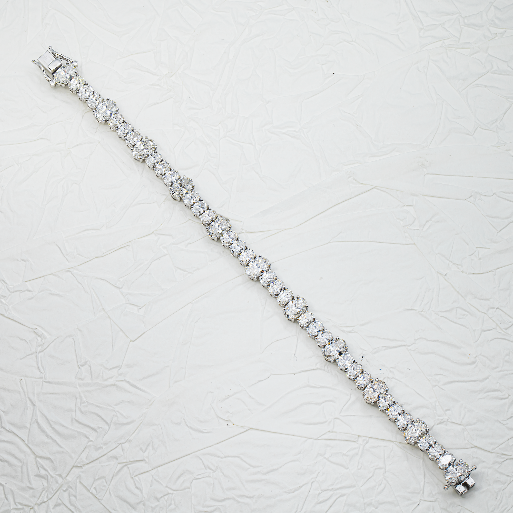 14K White Gold Oval Diamond Tennis Bracelet 17.51ct