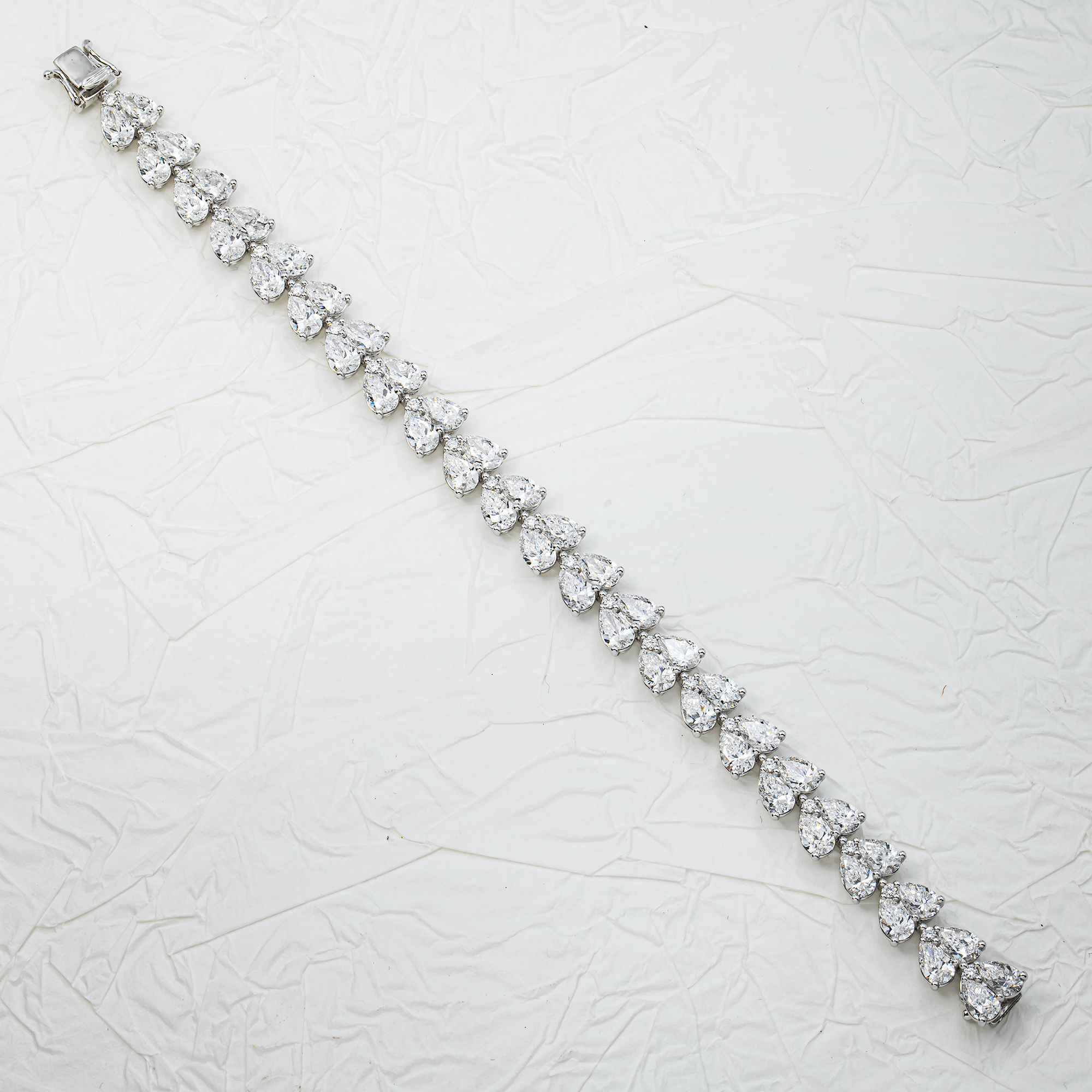 White Gold Pear & Round Diamond Tennis Bracelet 16.23ct