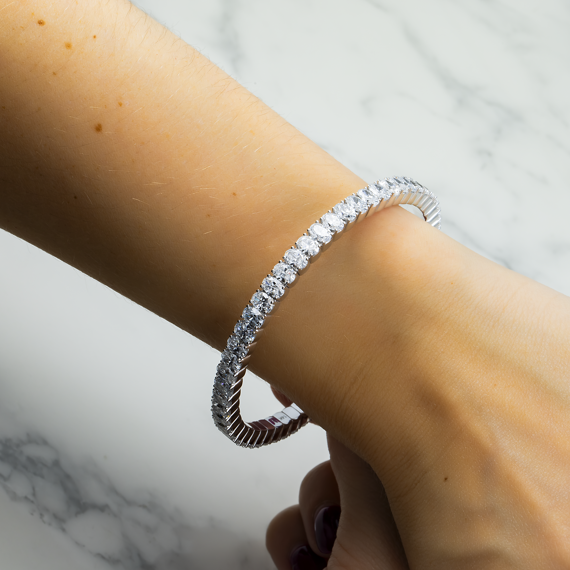 14K White Gold Oval Diamond Stretch Tennis Bracelet 13.22ct