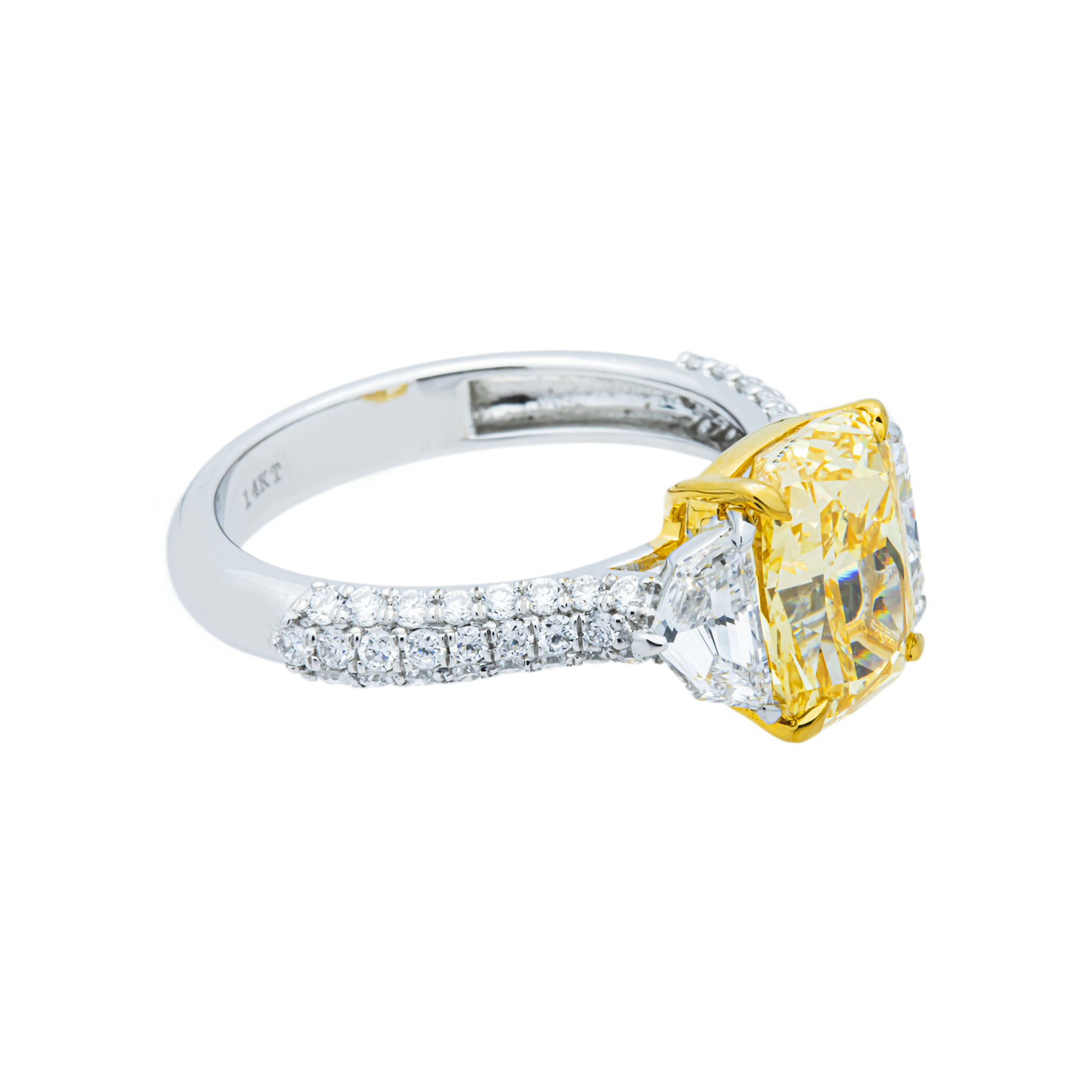 14K White Gold 3.04ct Radiant Fancy Yellow & White Diamond Ring 4.15ctw