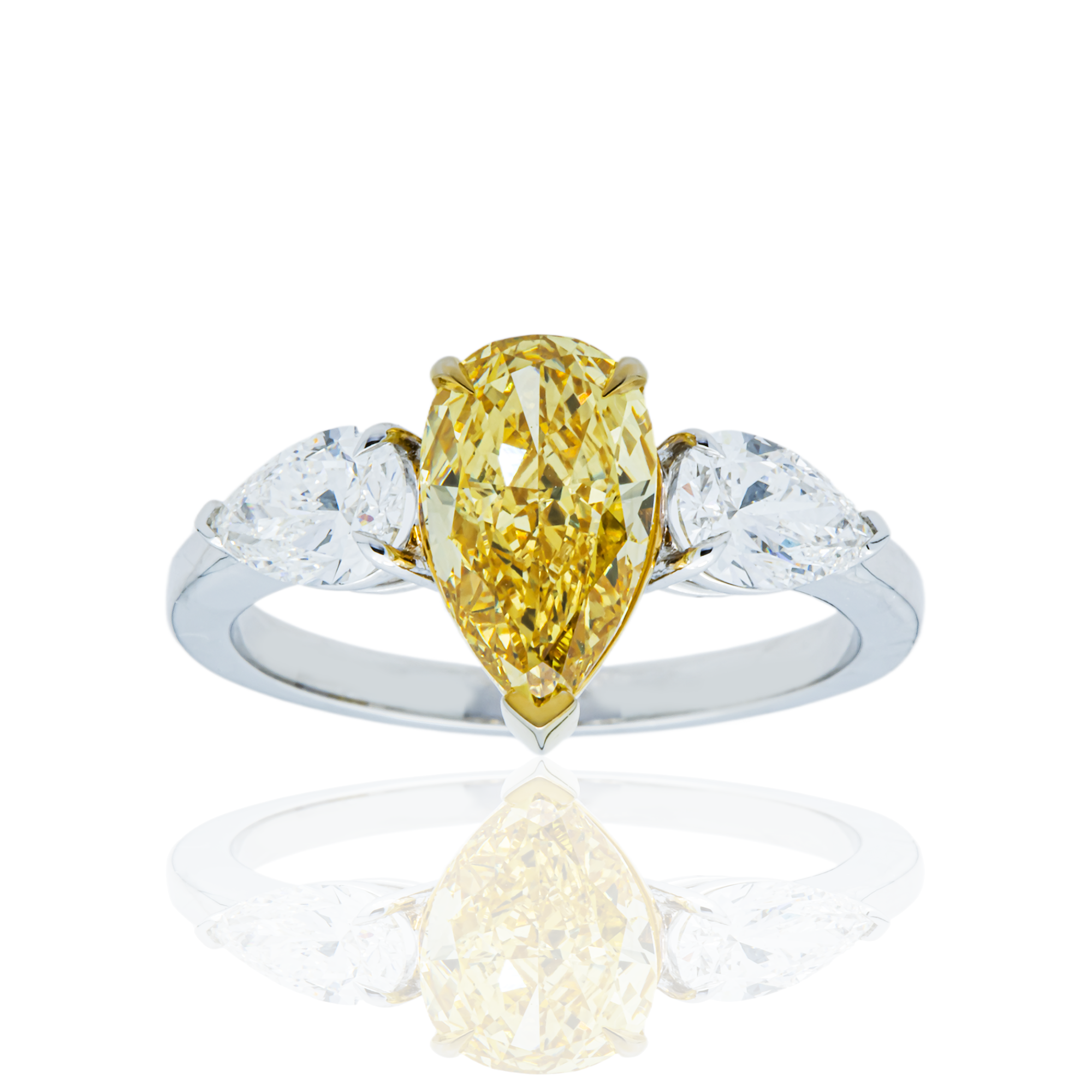 14K White Gold 1.82ct Pear Fancy Yellow & White Diamond Ring 2.69ctw