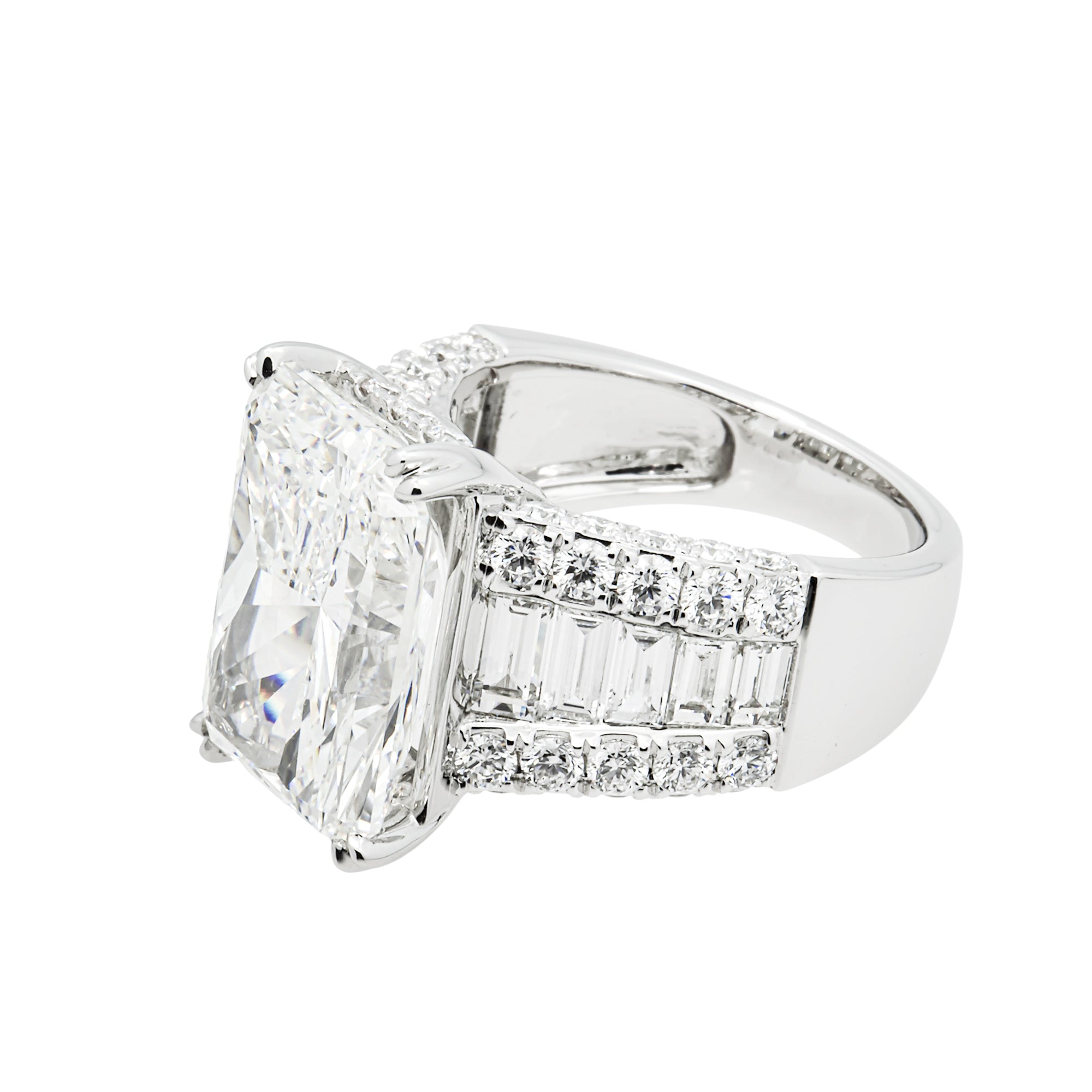 14K White Gold 10.15ct Radiant Diamond Engagement Ring 12.90ctw