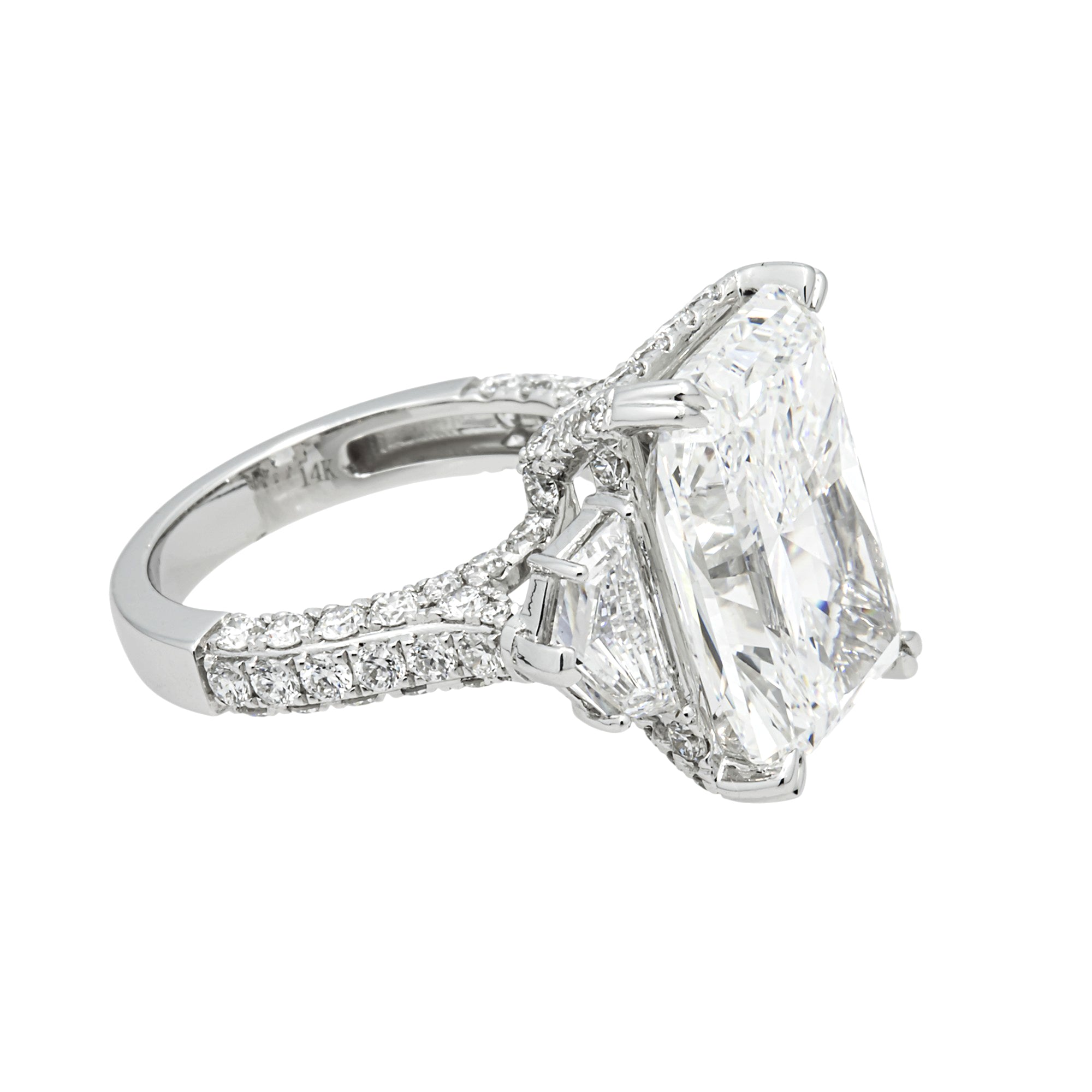 14K White Gold 11.0ct Radiant Diamond Engagement Ring 14.33ctw