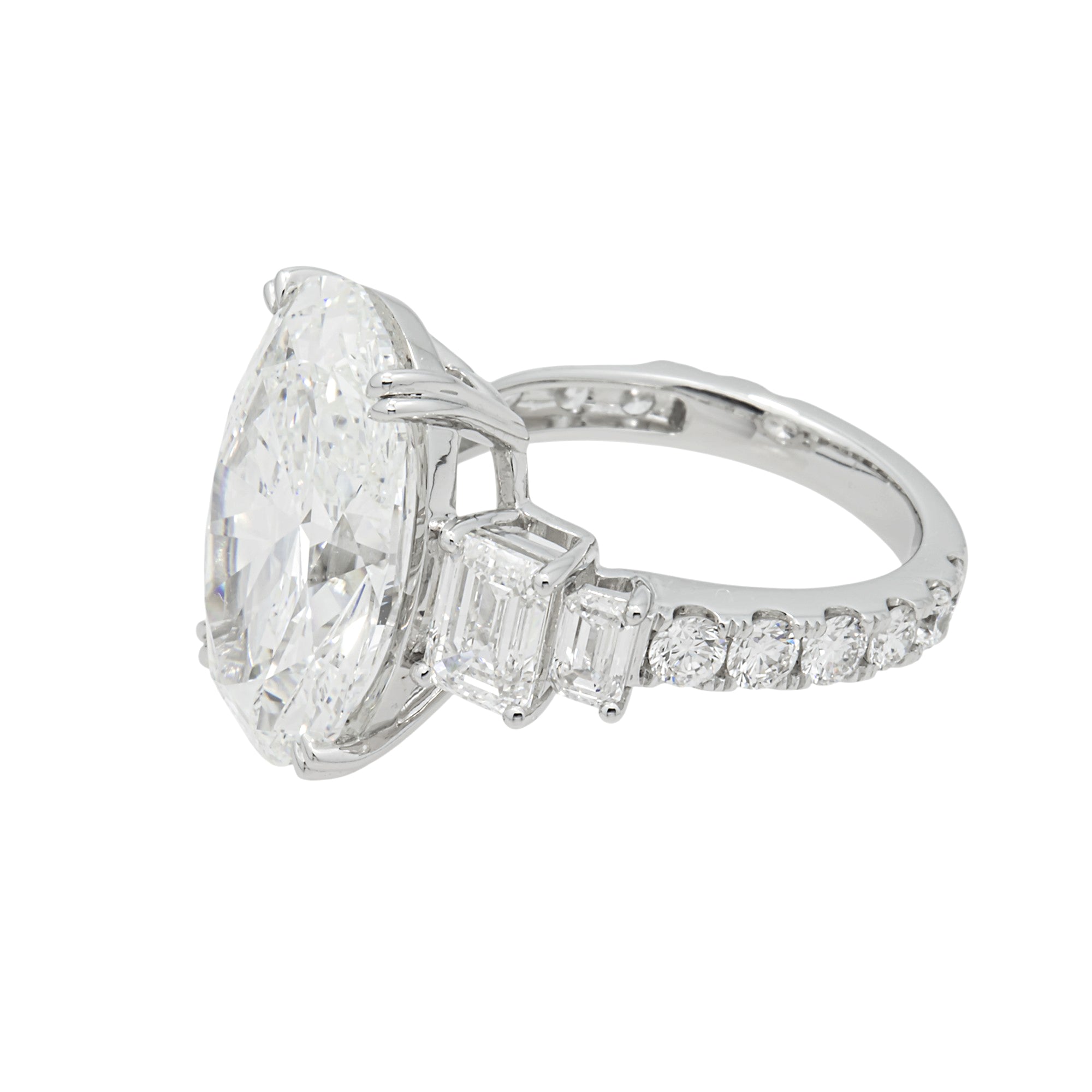 14K White Gold 10.80ct Oval Diamond Engagement Ring 13.58ctw