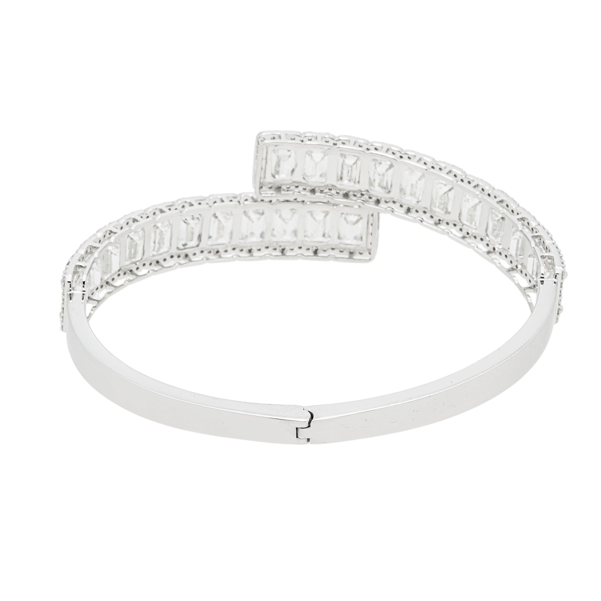 14K White Gold Emerald & Round Diamond Wrap Bangle Bracelet 12.90ct