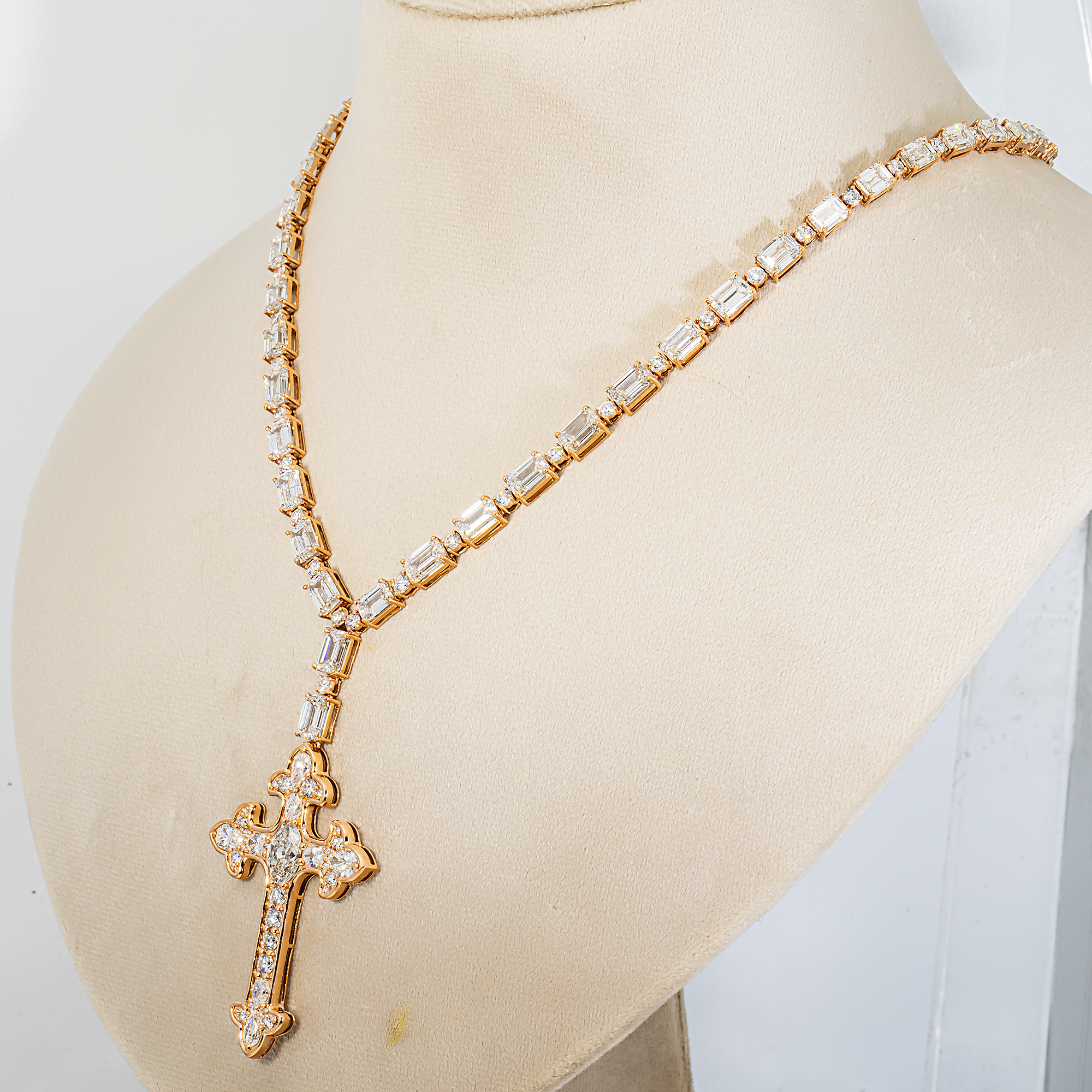 14K Rose Gold Emerald & Round Diamond Cross Pendant Drop Necklace 46.16ct
