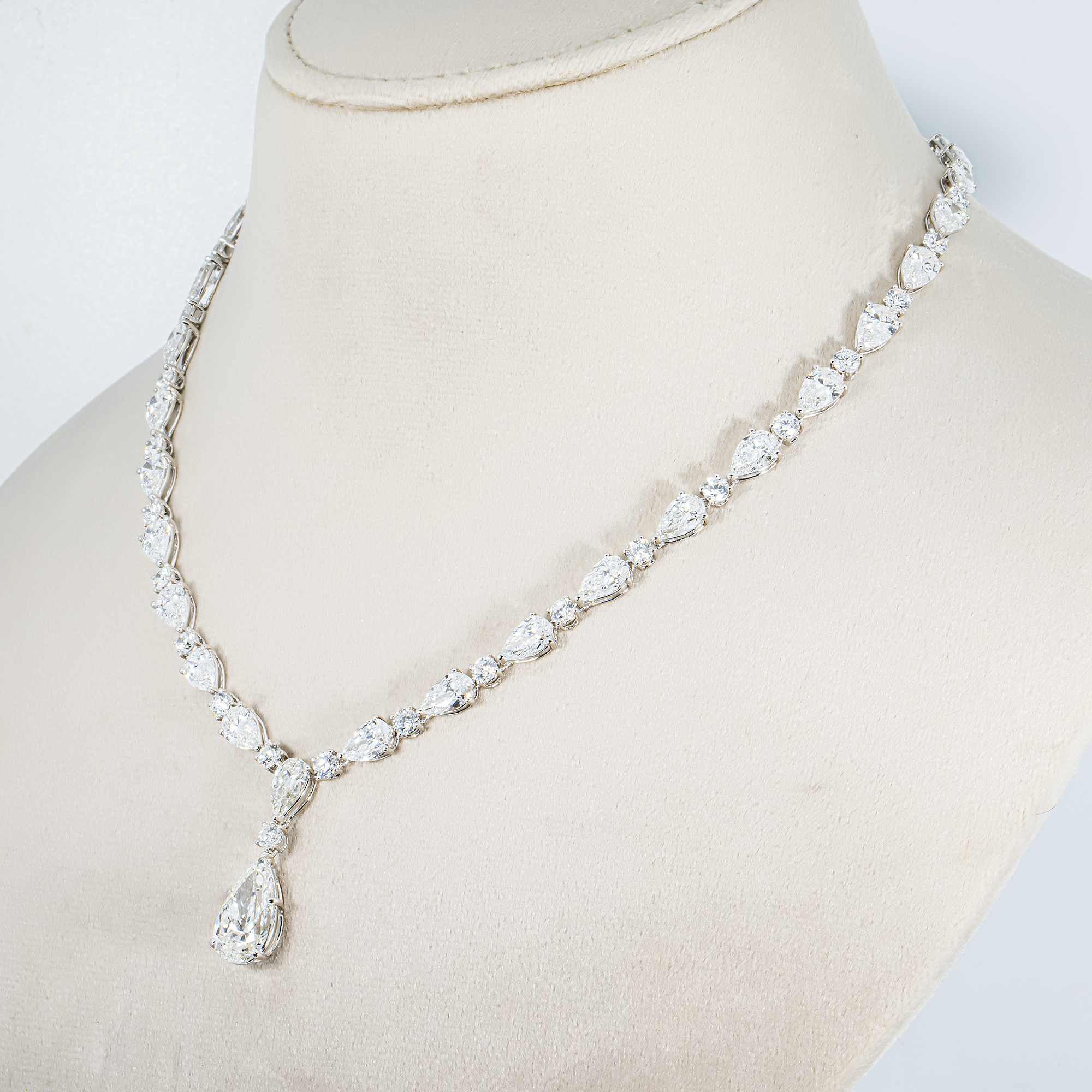 IGI 14K White Gold Pear & Round Diamond Necklace 35.93ctw