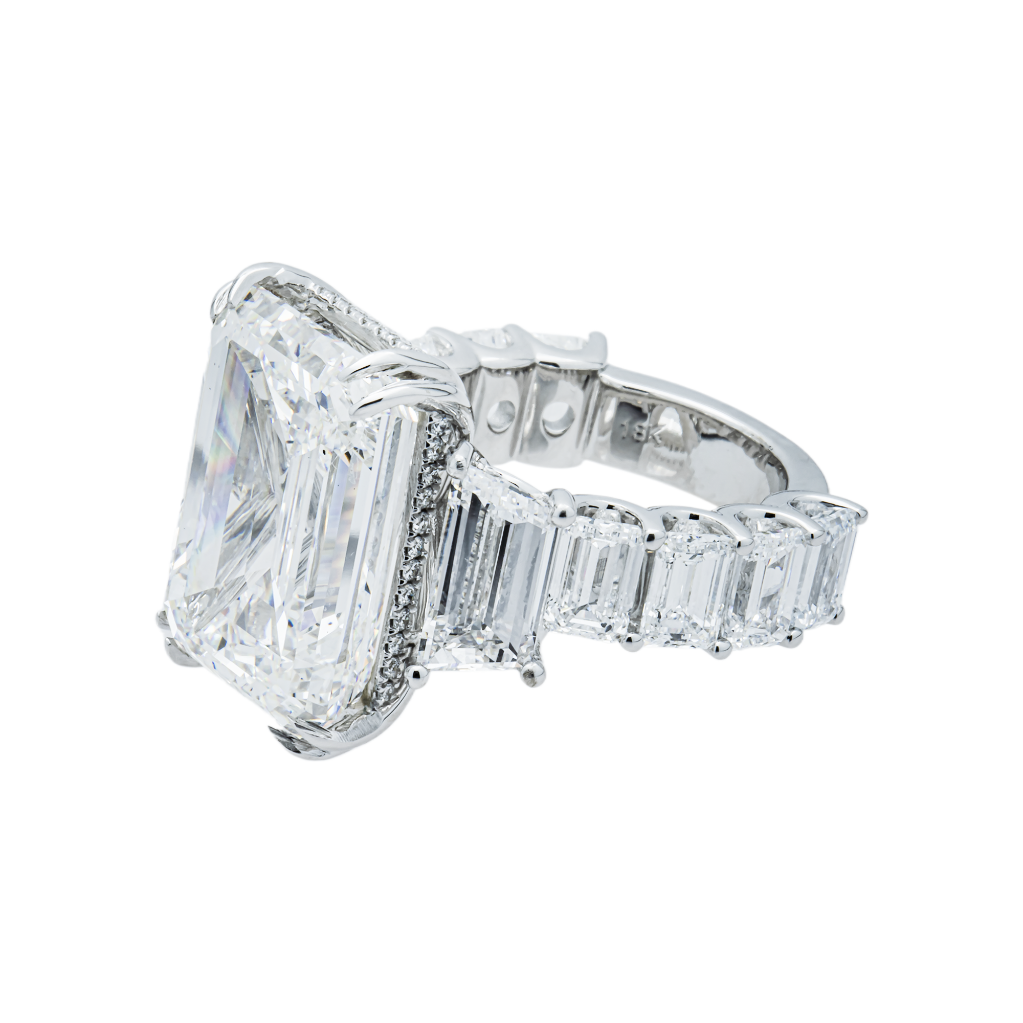 18K White Gold 20.01ct Emerald Diamond Engagement Ring 28.51ctw