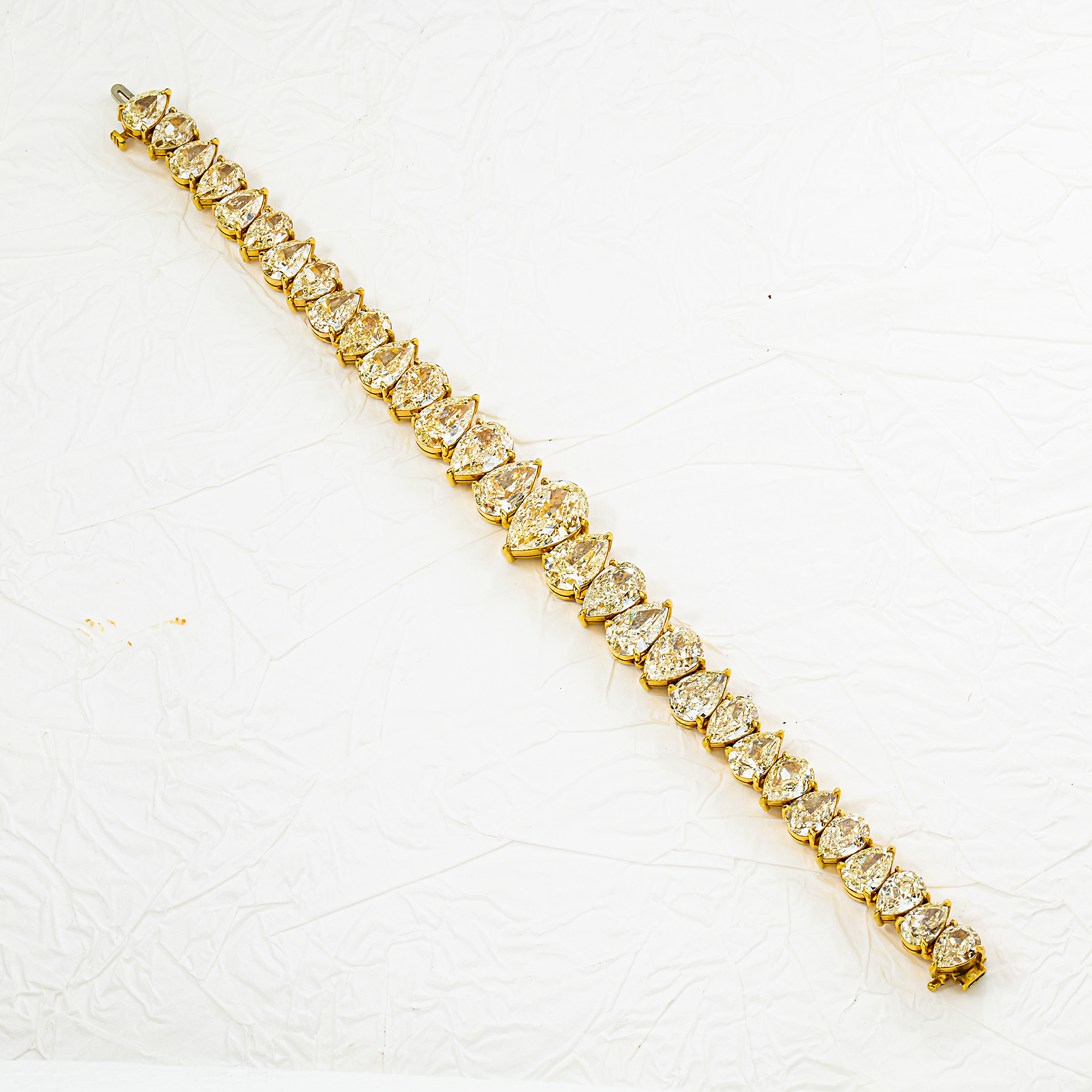 18K Yellow Gold Fancy Yellow Graduated Pear Diamond Tennis Bracelet 43.92ct