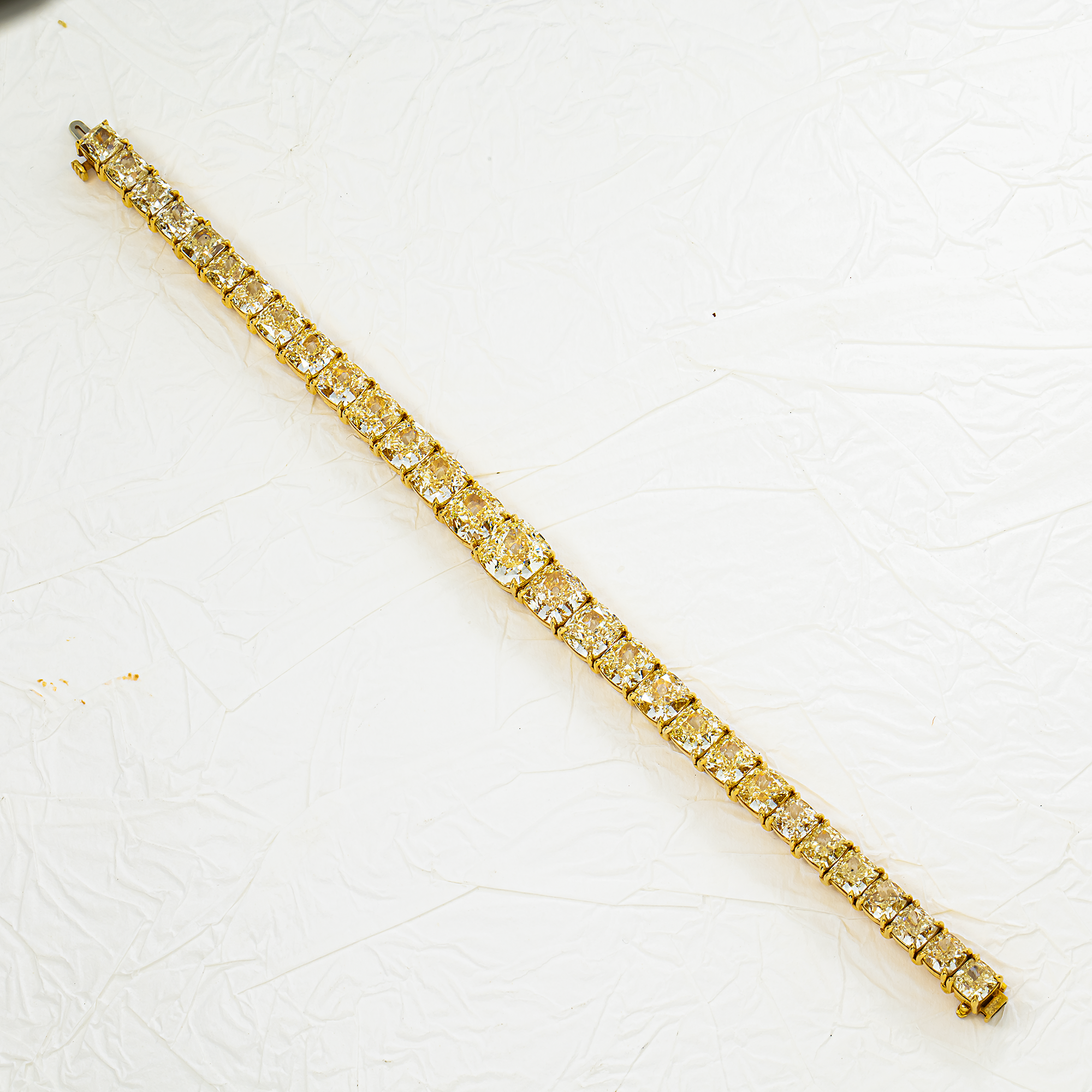 18K Yellow Gold Fancy Yellow Graduated Cushion Diamond Tennis Bracelet 44.33ct
