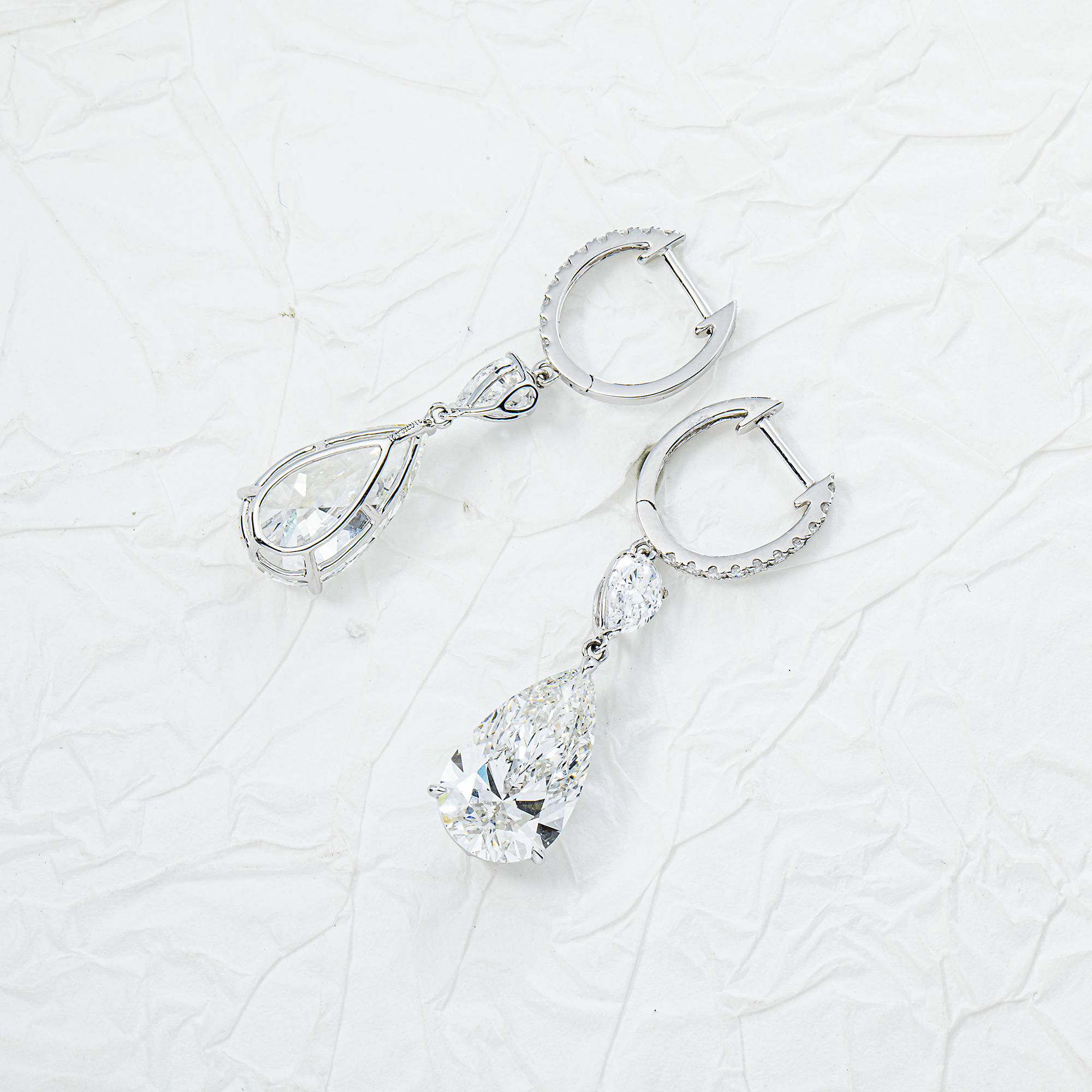 IGI 18K White Gold Pear Diamond Huggie Drop Earrings 10.46ctw