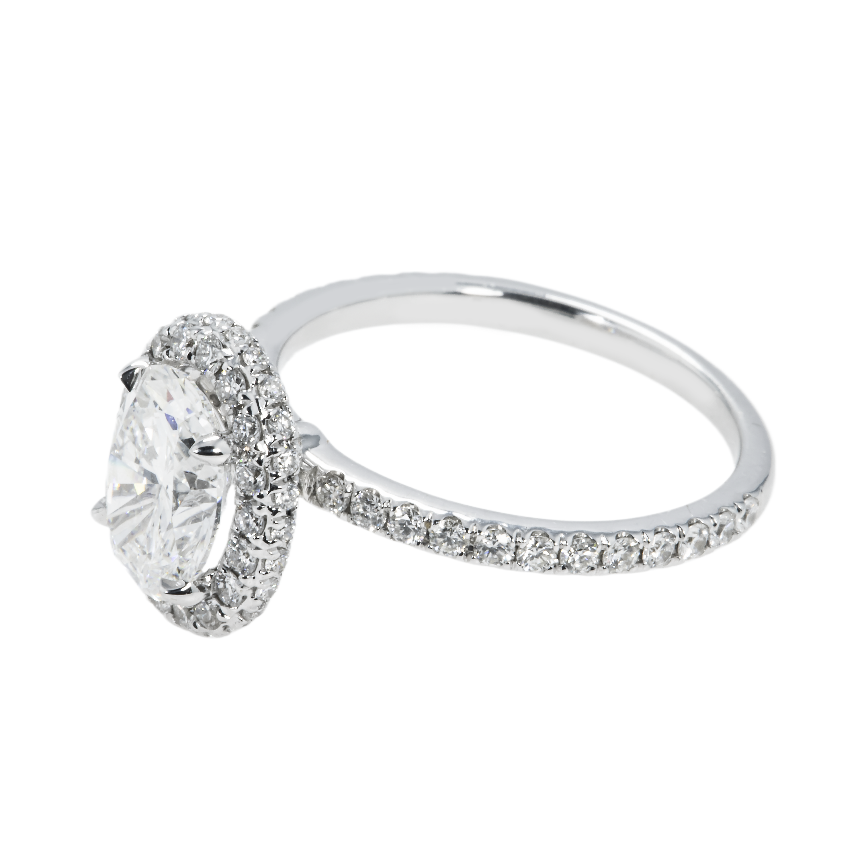Gia 18K White Gold 1.55Ct Oval Cut Diamond Engagement Ring W/ Halo 2.27Ctw Bridal