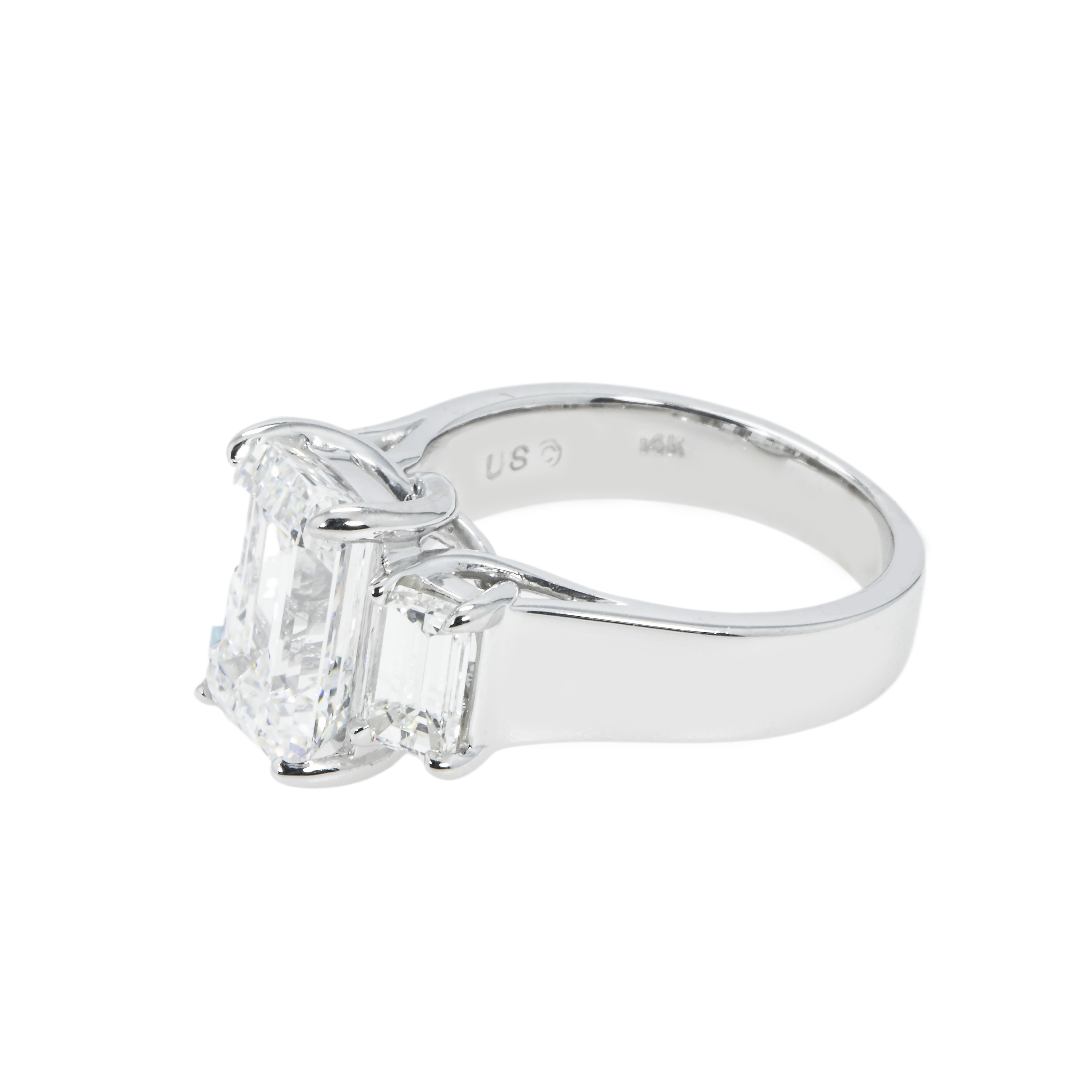 Gia 18K White Gold 4.02Ct Emerald Cut Diamond Engagement Ring 5.10Ctw Bridal