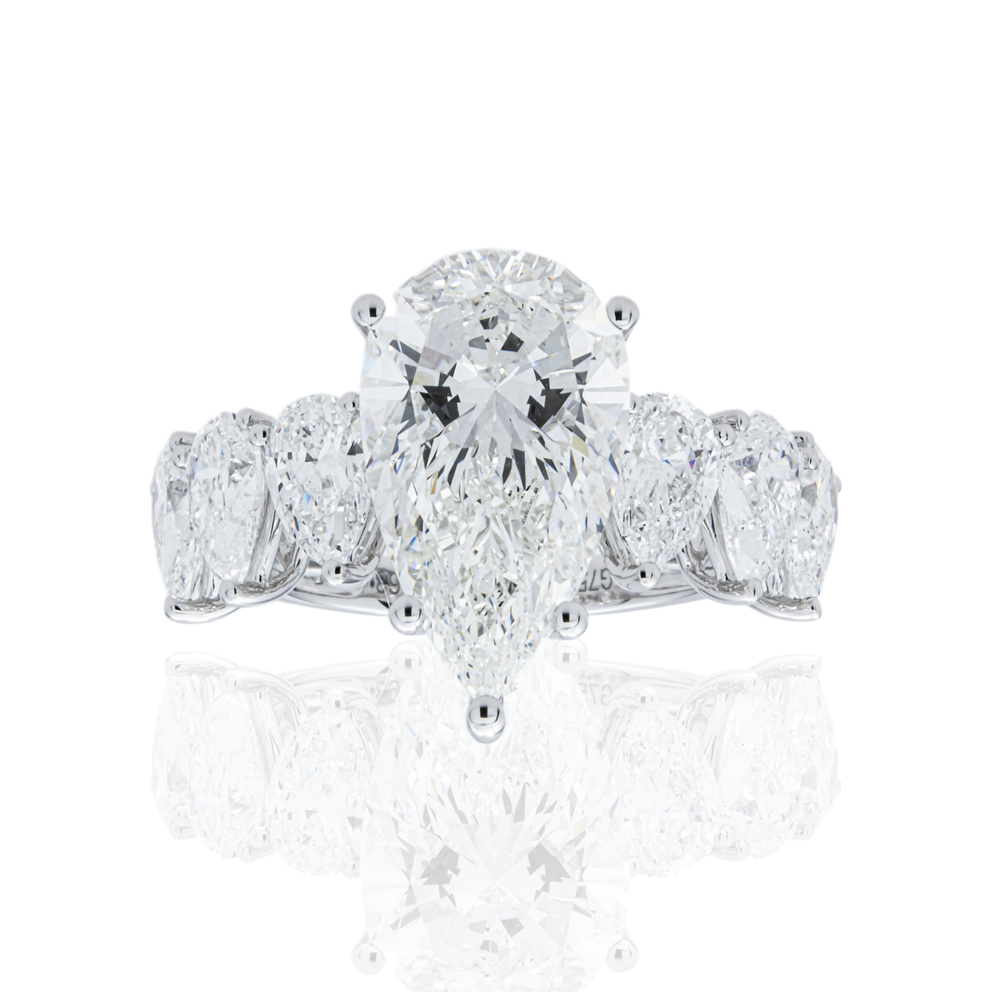 18K White Gold 4.63ct Pear Diamond Engagement Ring 7.14ctw