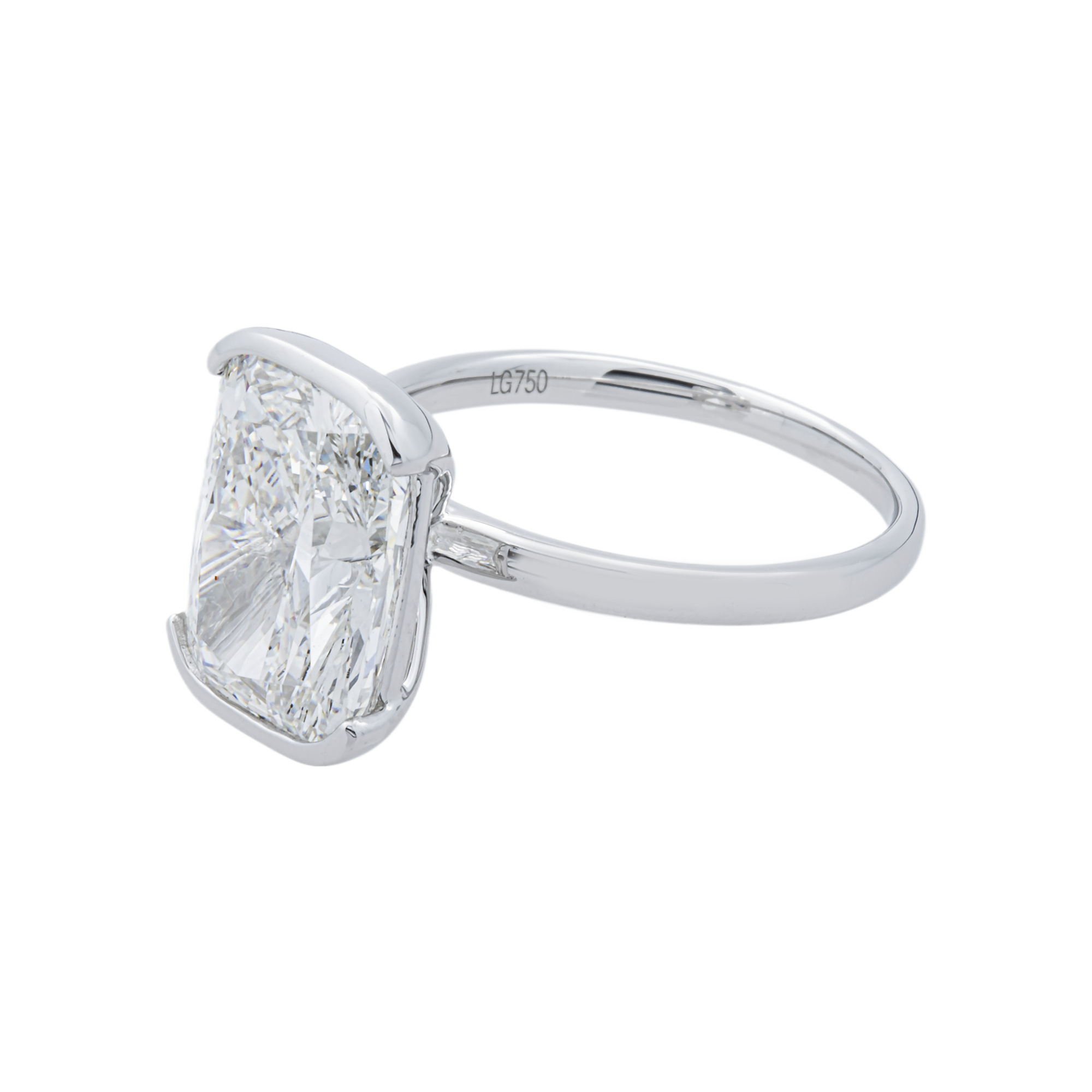 18K White Gold Radiant Solitaire Diamond Engagement Ring 5.13ctw