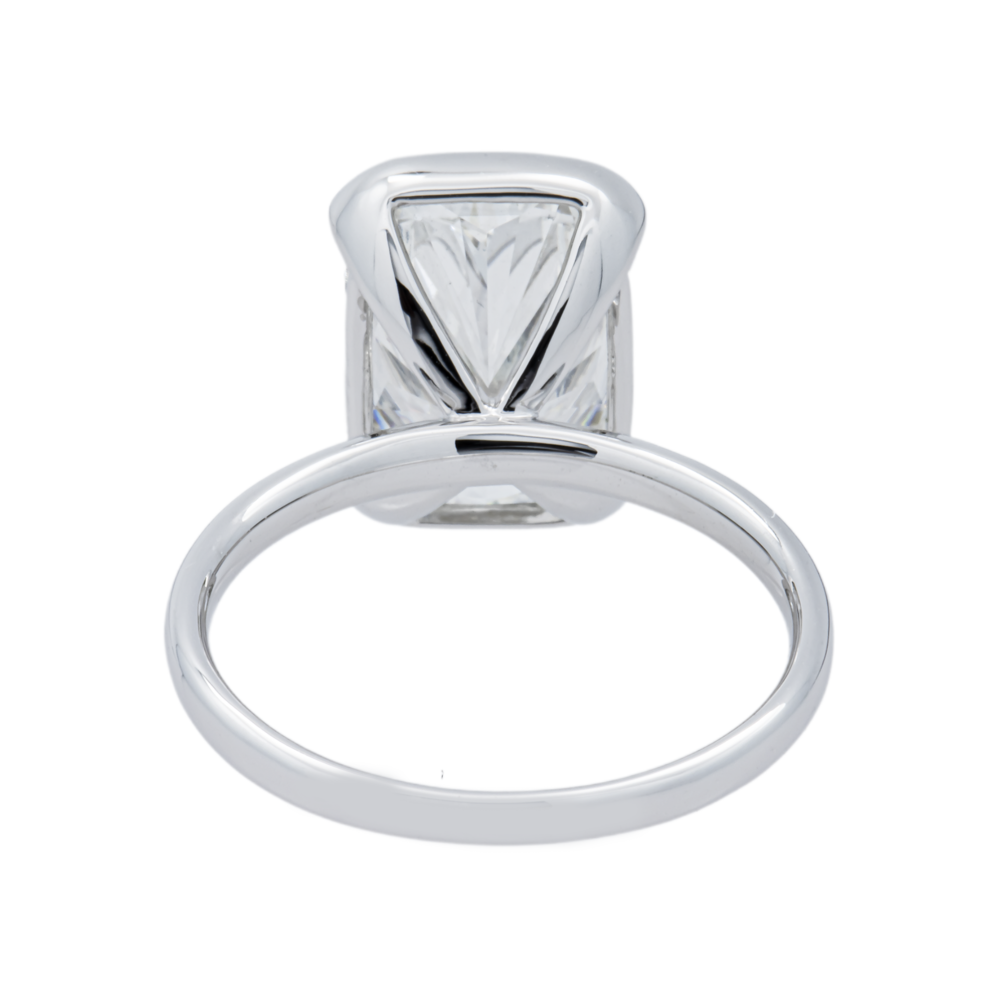 18K White Gold Radiant Solitaire Diamond Engagement Ring 5.13ctw