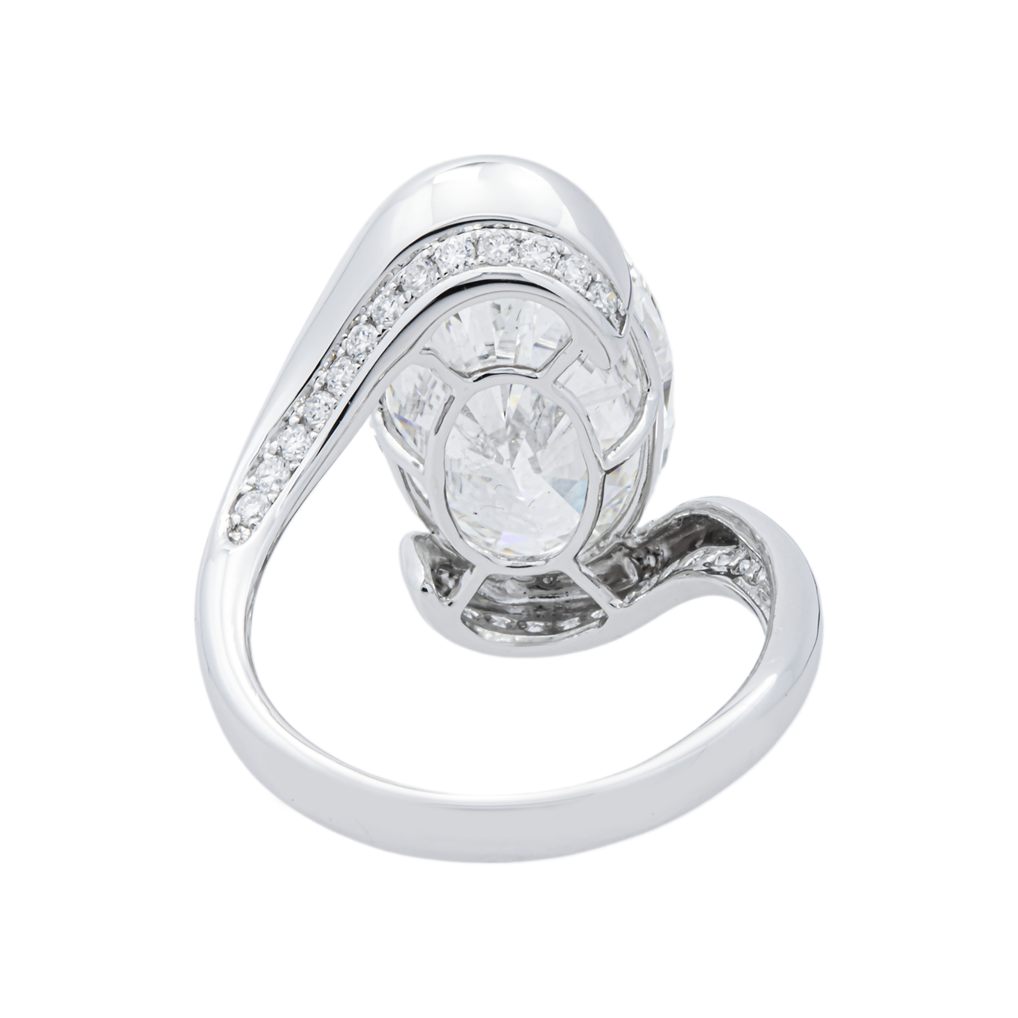 18K White Gold Solitaire Floating Oval Diamond Ring 7.29ctw