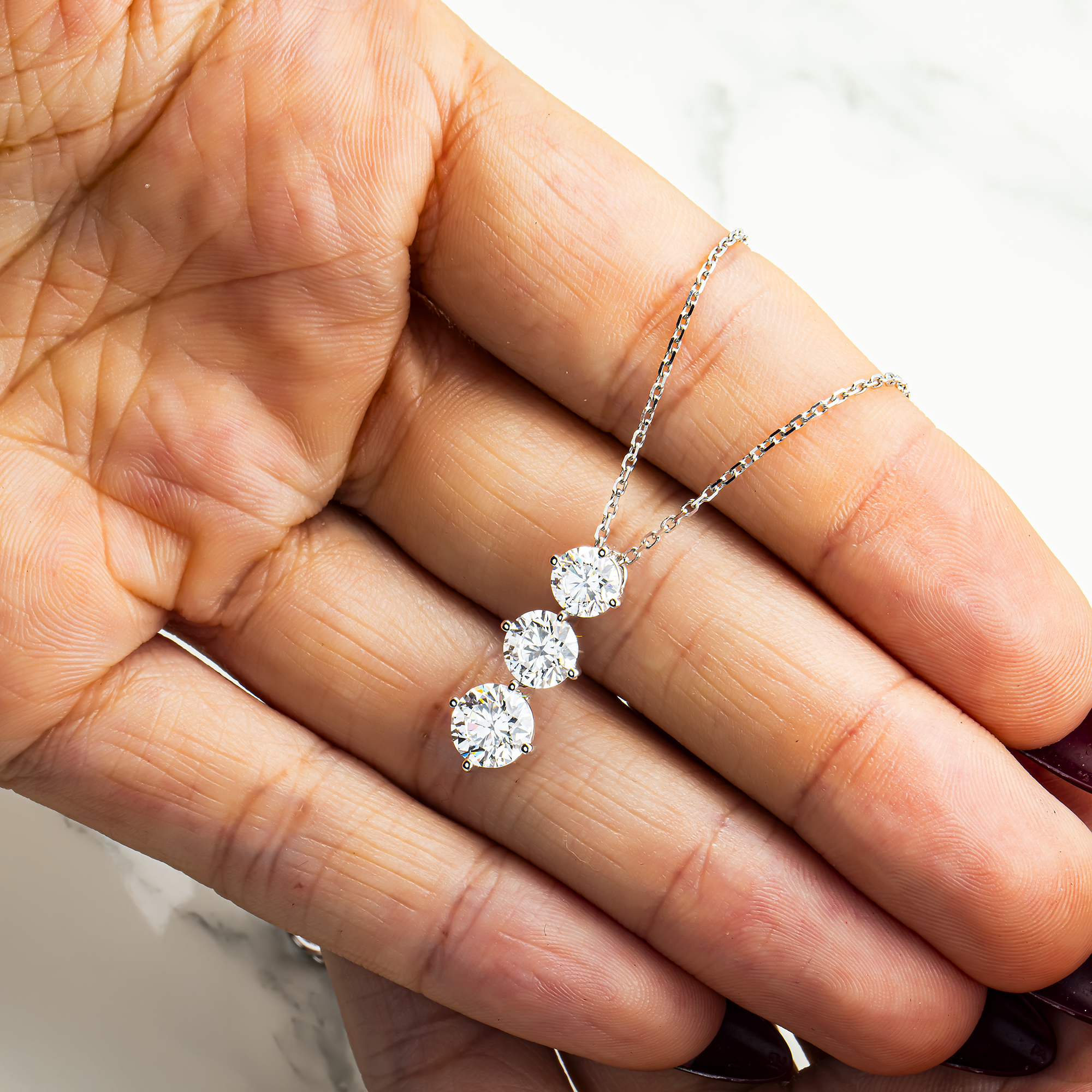 White Gold Round Diamond Drop Necklace 2.76ct