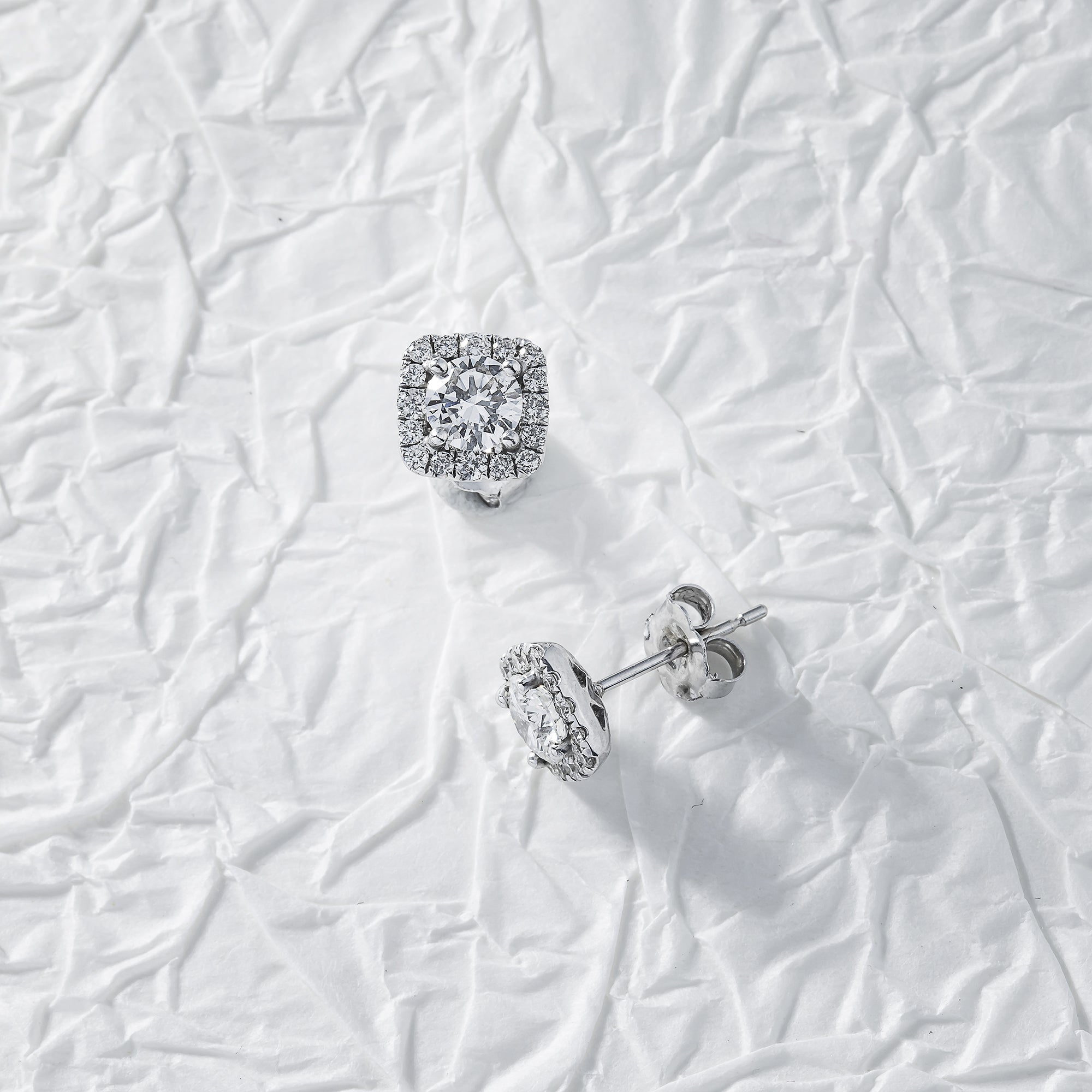 18K White Gold Square Shape Round Cut Diamond Cluster Stud Earrings 1.32Ctw