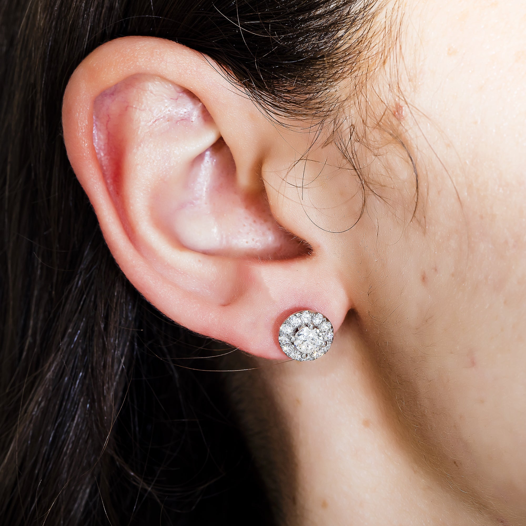 18K White Gold Round Diamond Halo Stud Earrings 1.35Ctw