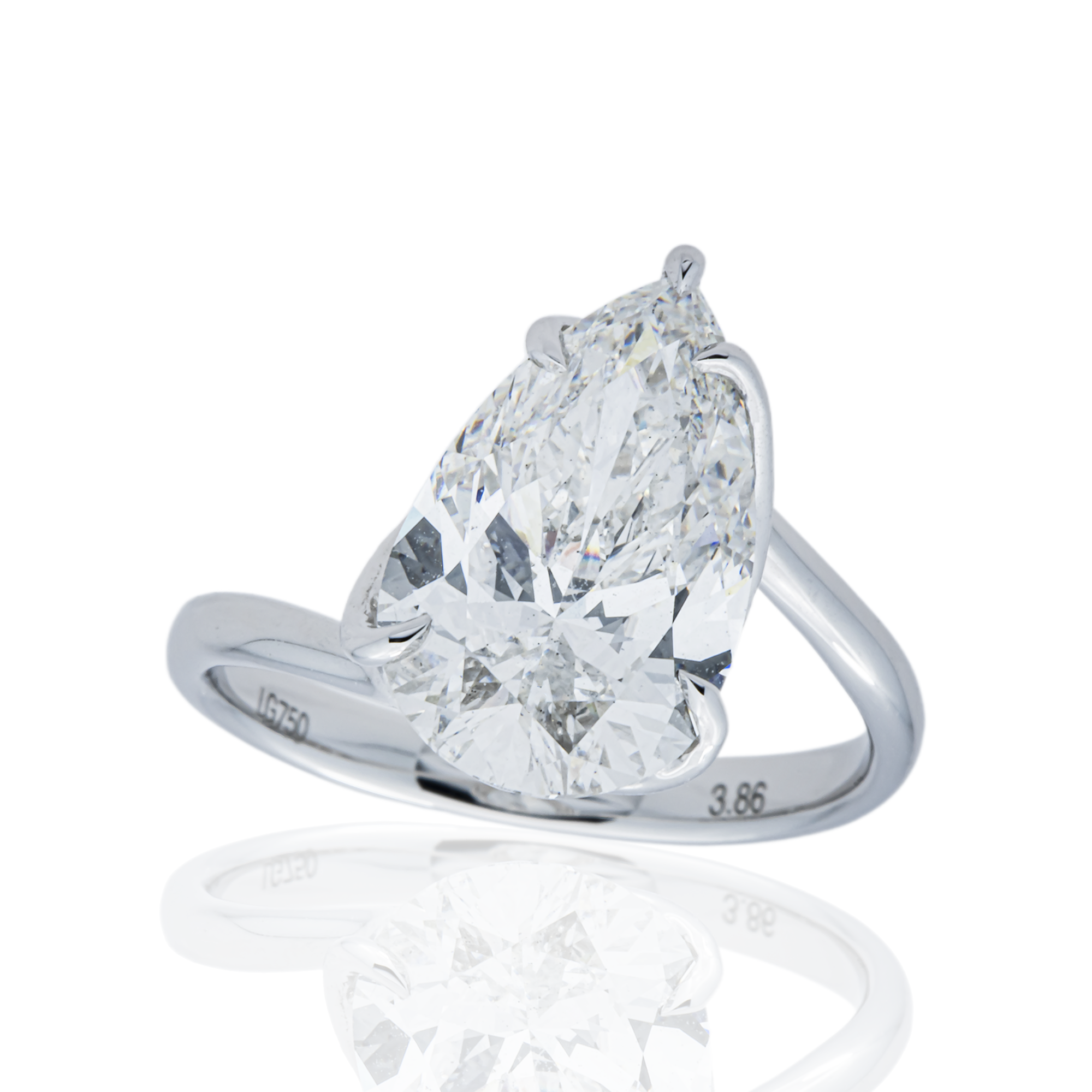 18K White Gold Pear Diamond Solitaire Ring 3.86ctw