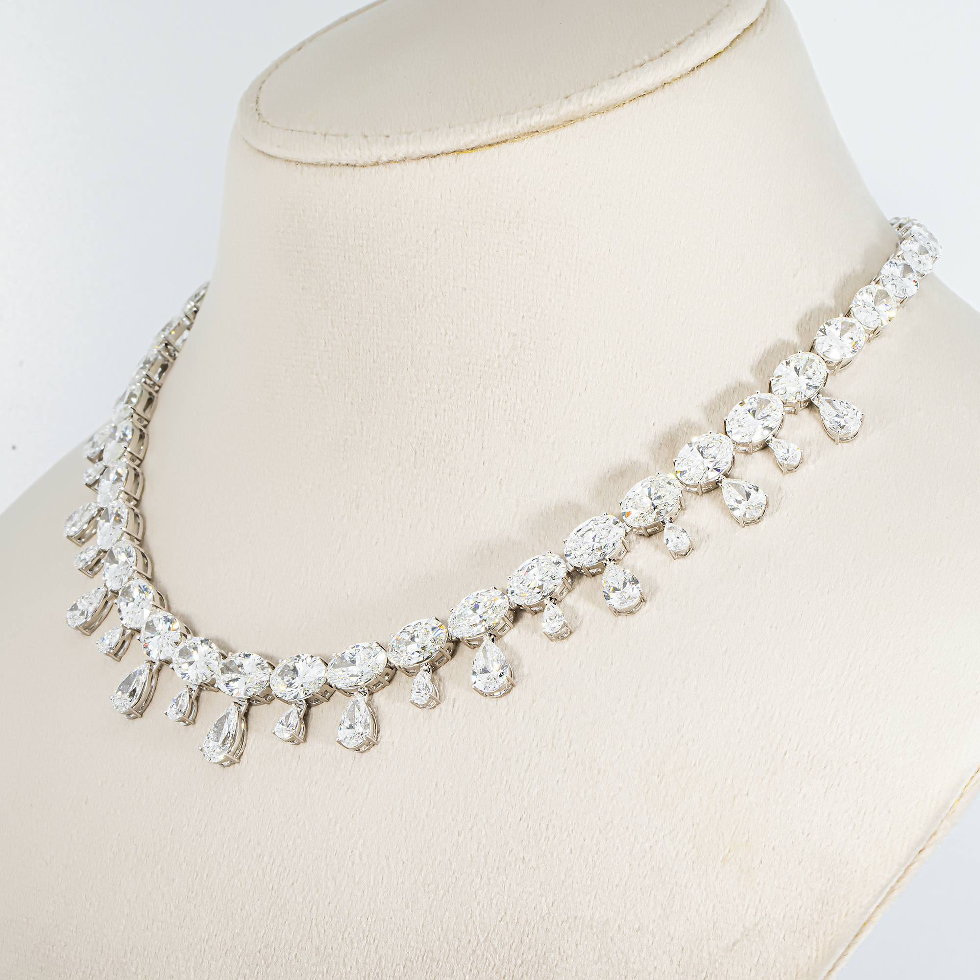 18K White Gold Pear & Oval Cut Diamond Drop Necklace 74.46ct