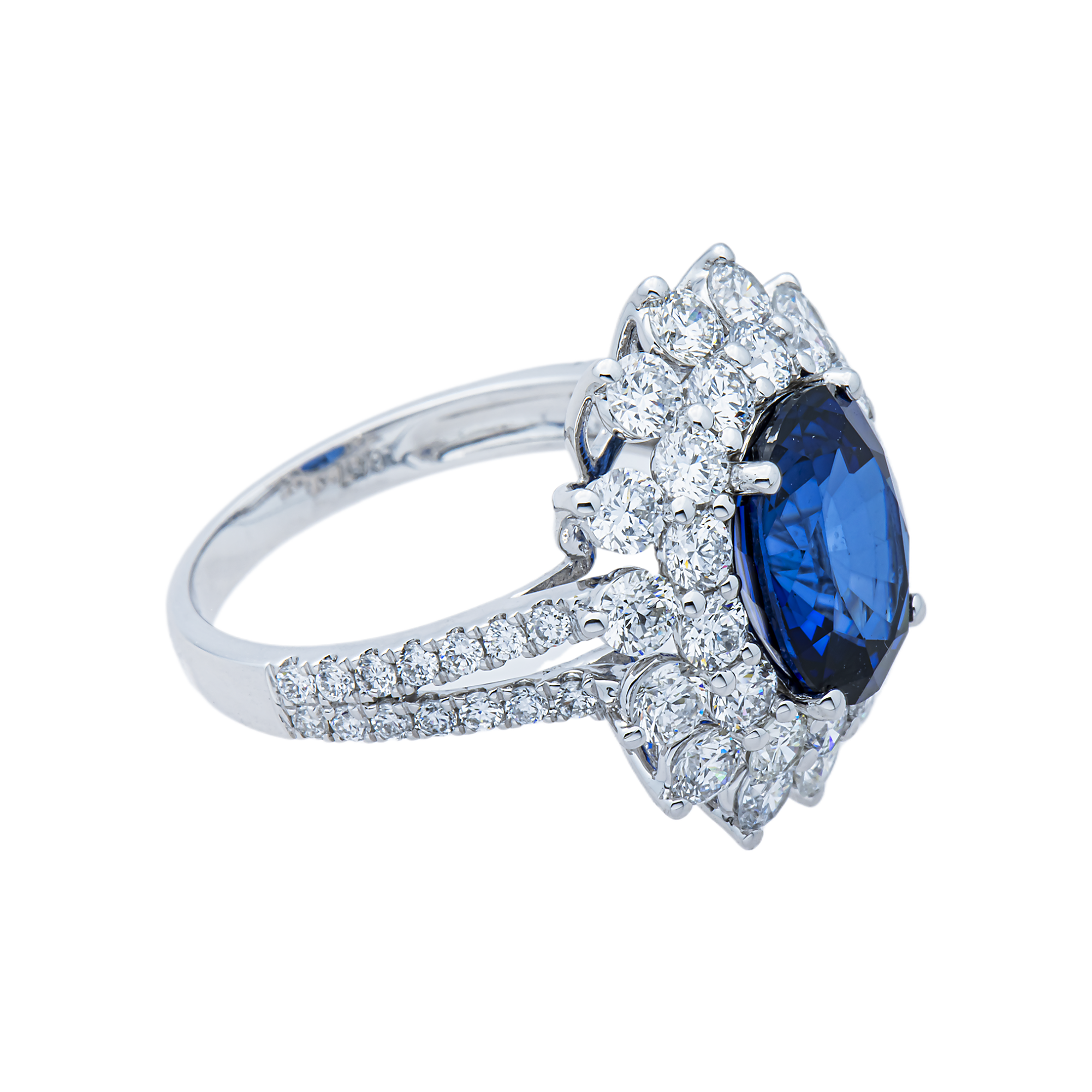 White Gold Oval Sapphire & Round Diamond Ring 5.66ct