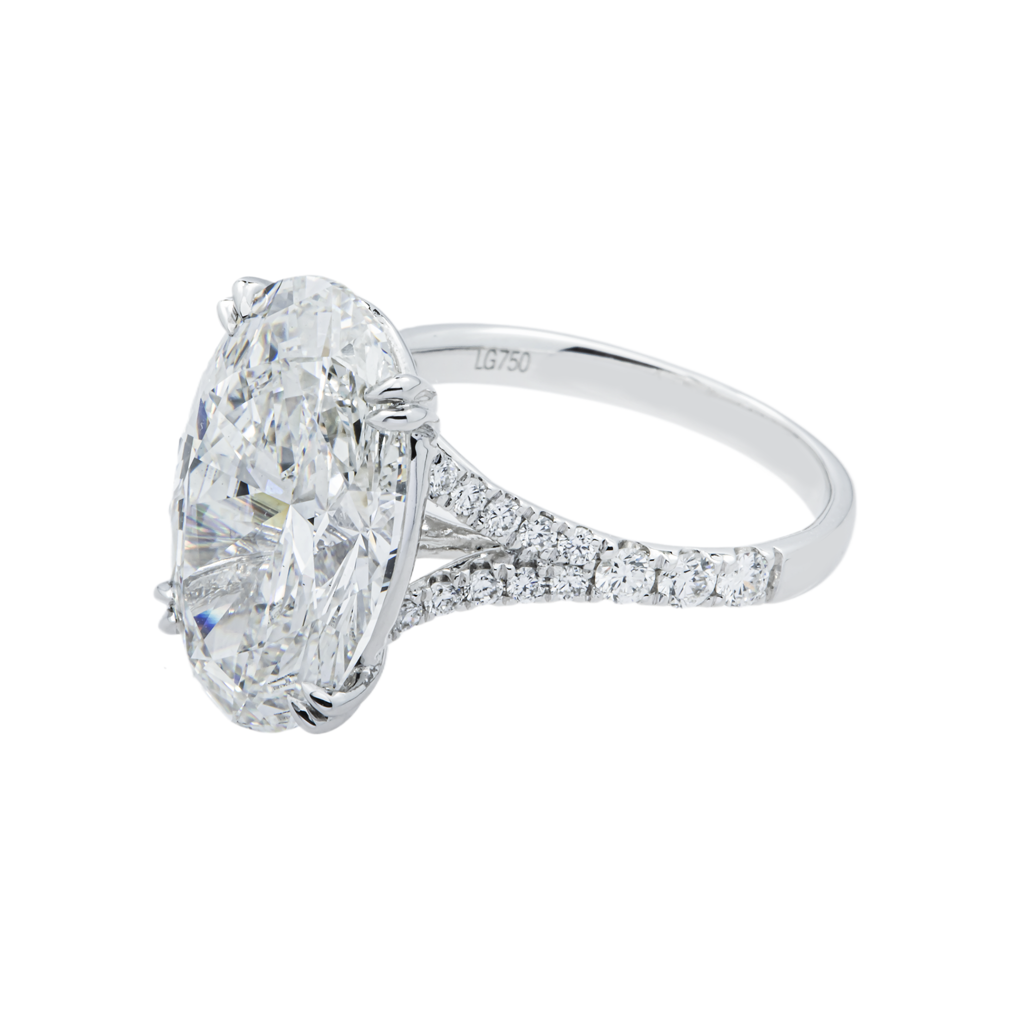 18K White Gold 7.34ct Oval Diamond Engagement Ring 7.77ctw