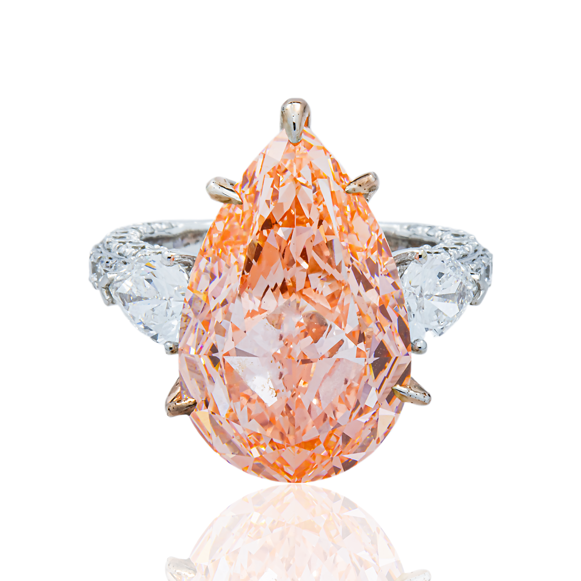18K White Gold 12.36ct Pear Fancy Vivid Pink Diamond Ring 15.71ctw