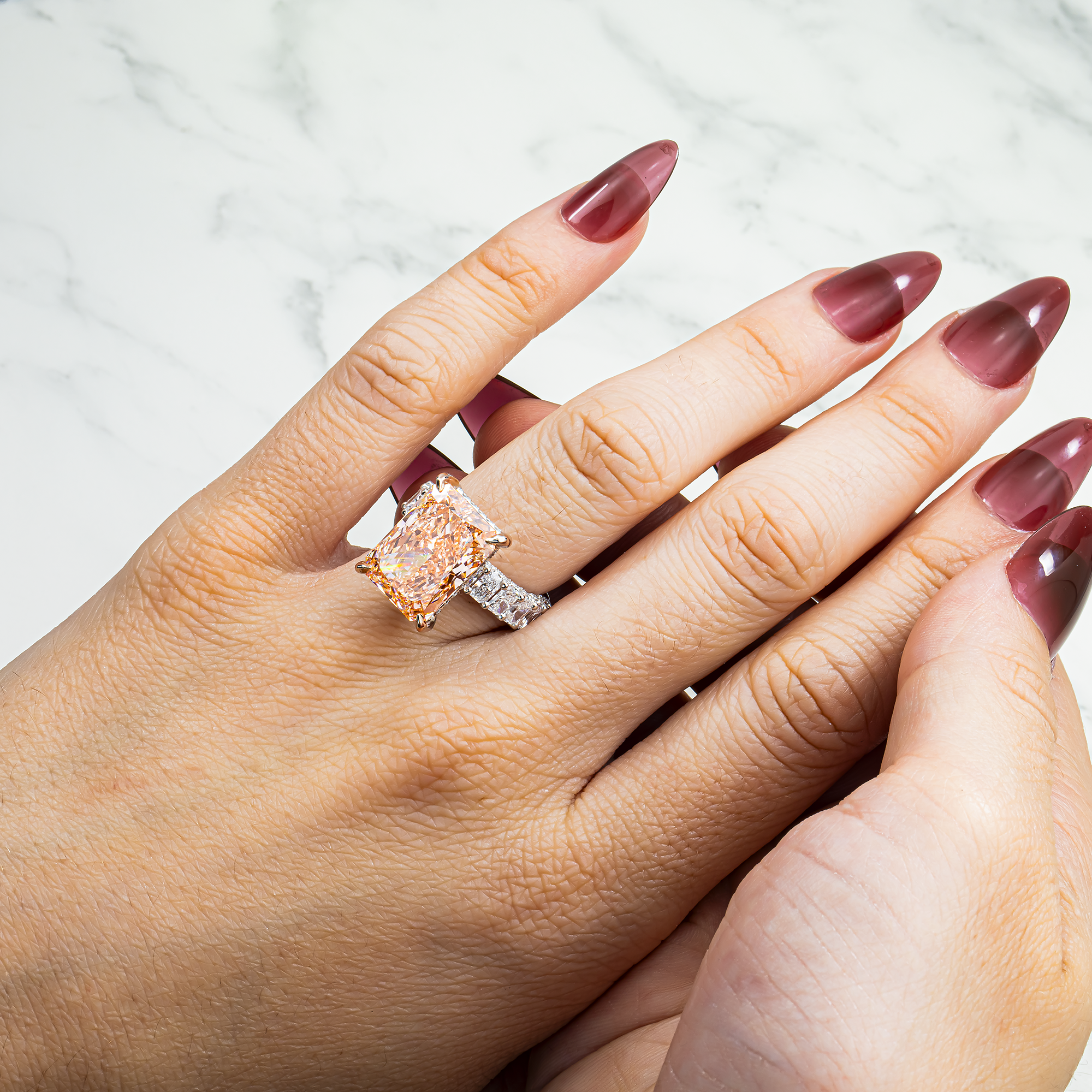 18K White Gold 11.18ct Radiant Fancy Vivid Pink Diamond Ring 14.18ctw