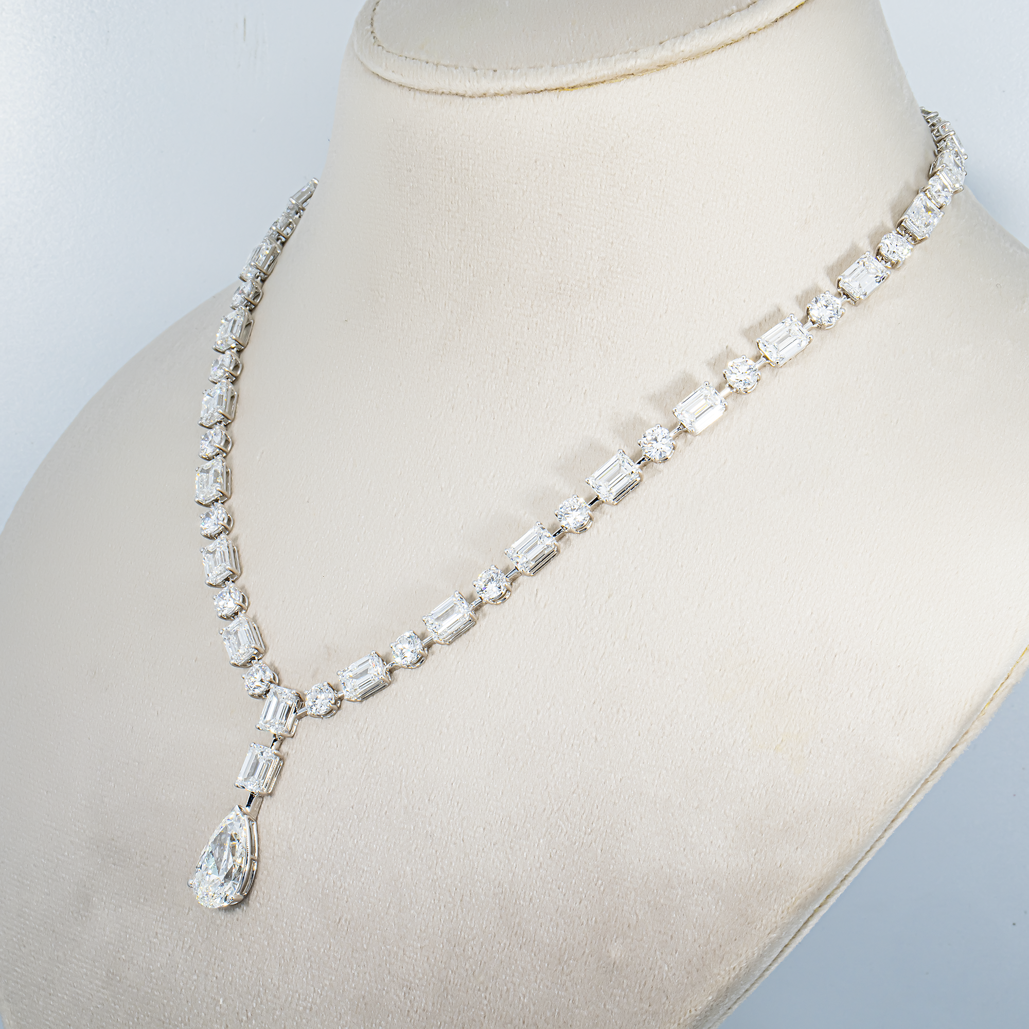 IGI 18K White Gold Multi Cut Diamond Satellite Drop Necklace 51.99ct