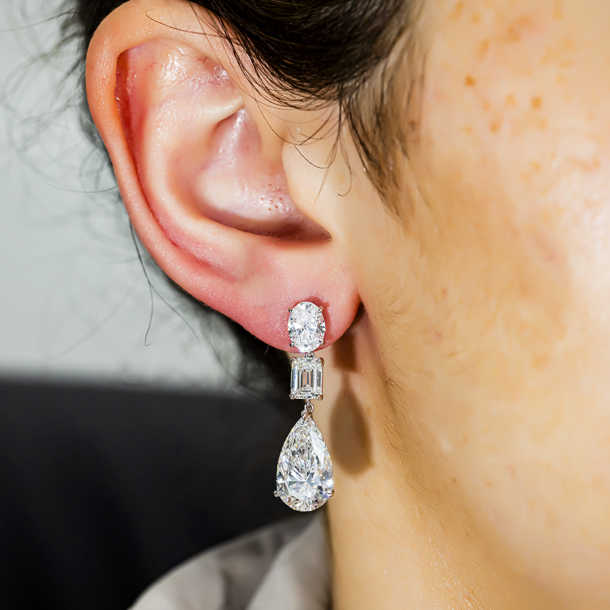 IGI 18K White Gold Multi Cut Diamond Drop Earrings 12.51ctw