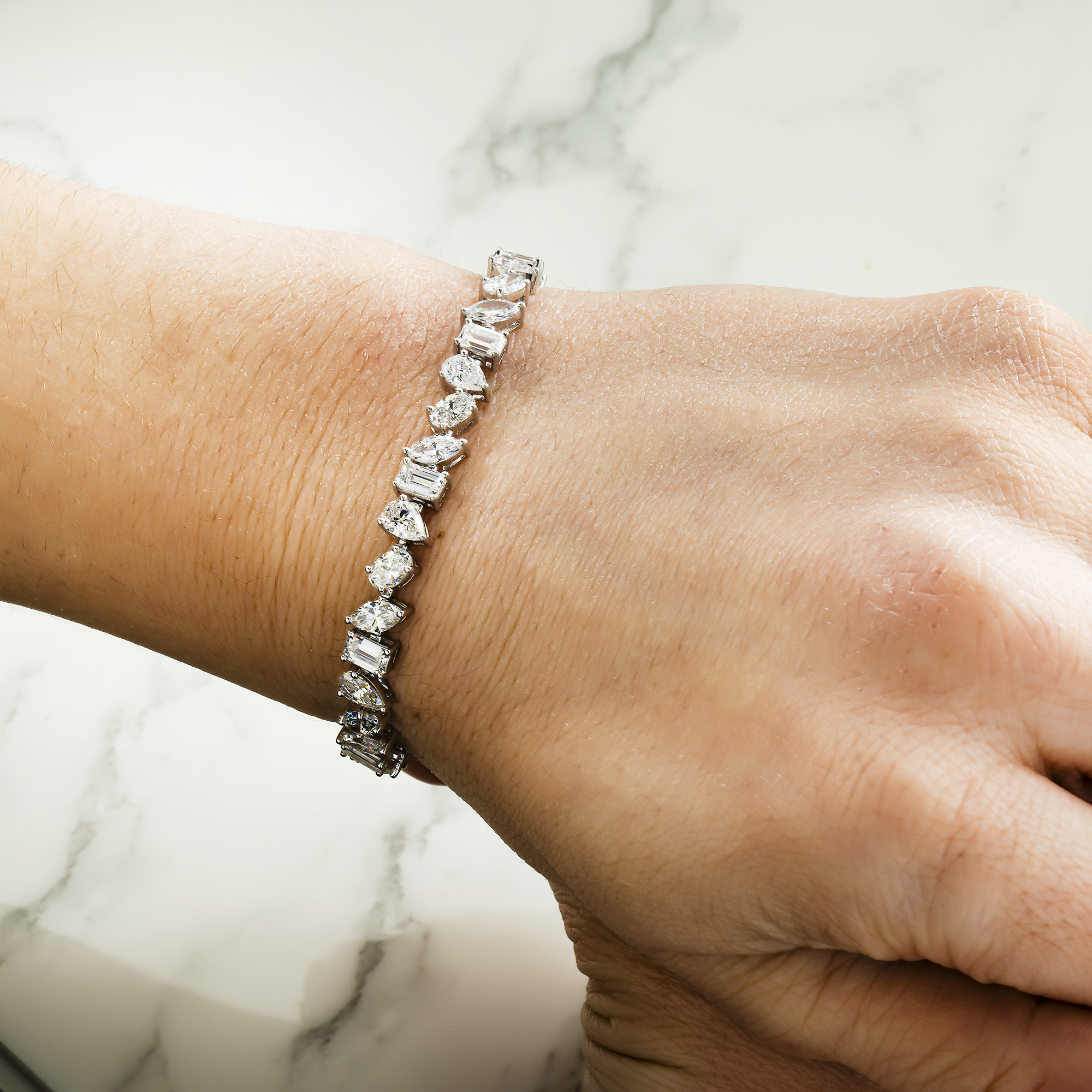 14K White Gold Multi Cut Diamond Bracelet 11.86ct
