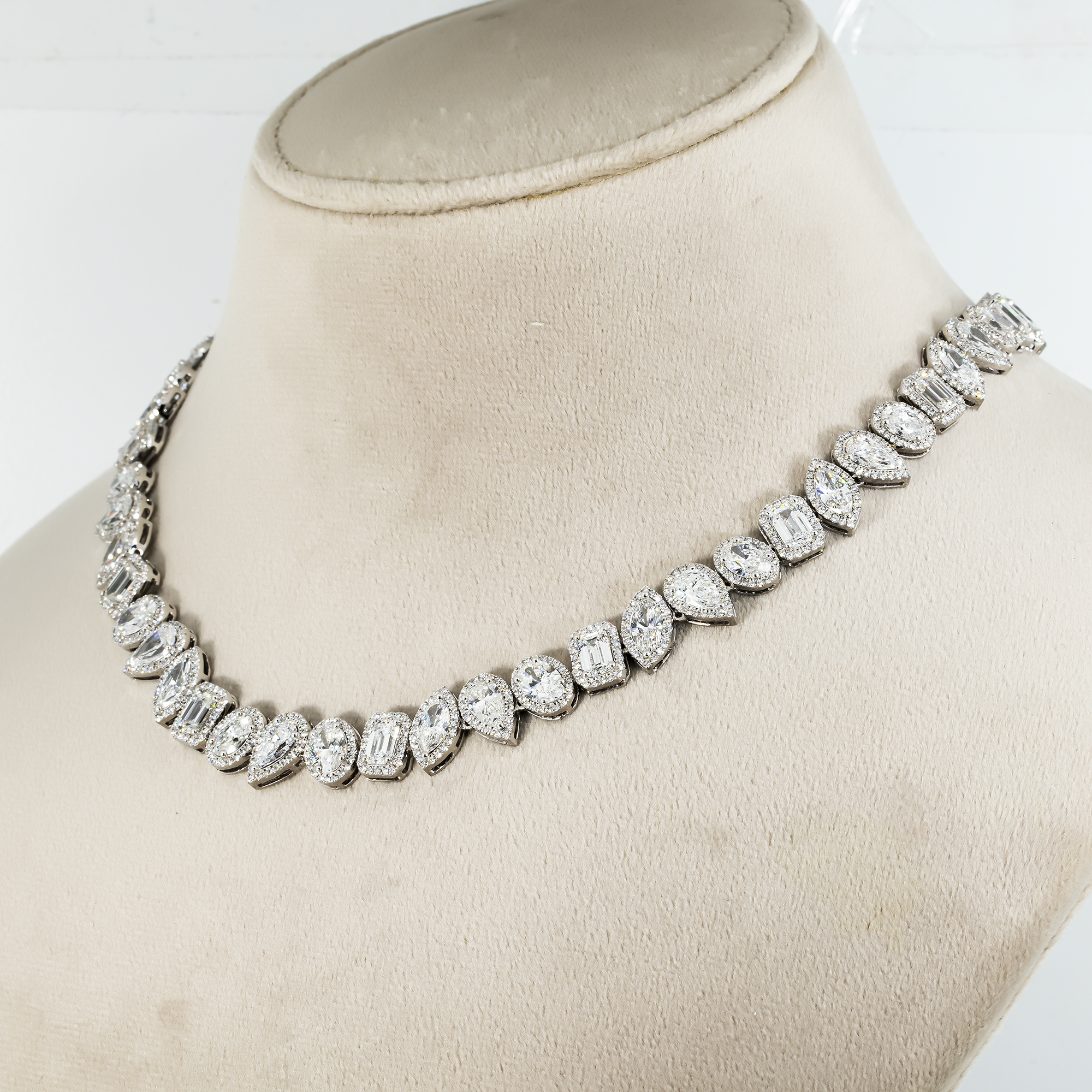 14K White Gold Multi Cut Diamond Necklace 43.34ct