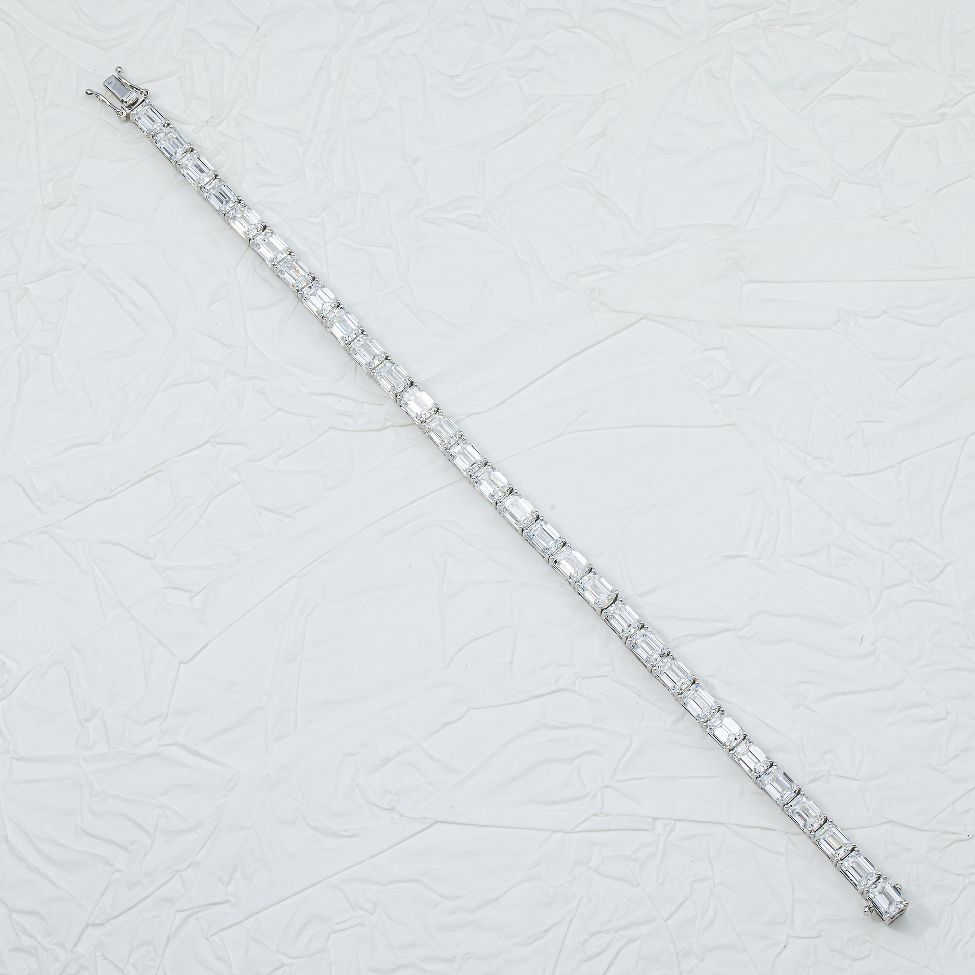 White Gold Emerald Diamond Tennis Bracelet 13.98ct