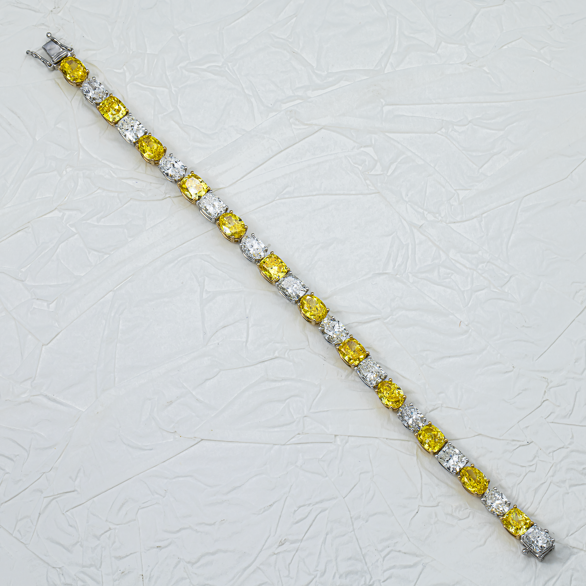Two Tone Multi Cut Fancy Yellow & White Diamond Tennis Bracelet 21.57ct