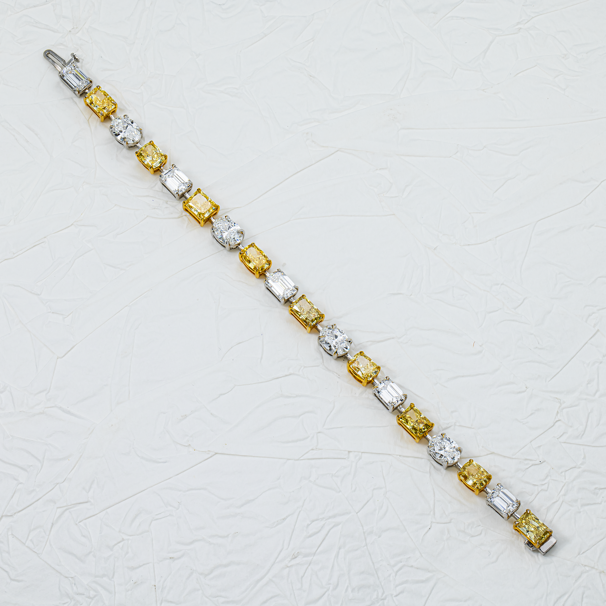 IGI 14K Two Tone Multi Shape Fancy Yellow & White Diamond Bracelet 18.89ct