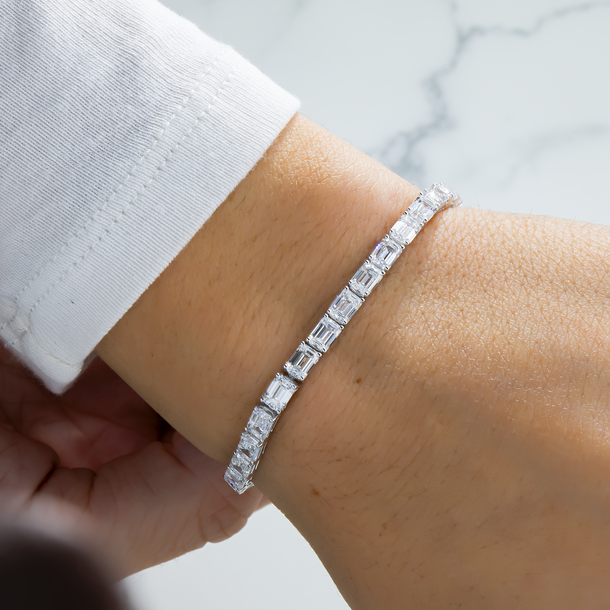 White Gold Emerald Diamond Tennis Bracelet 13.98ct