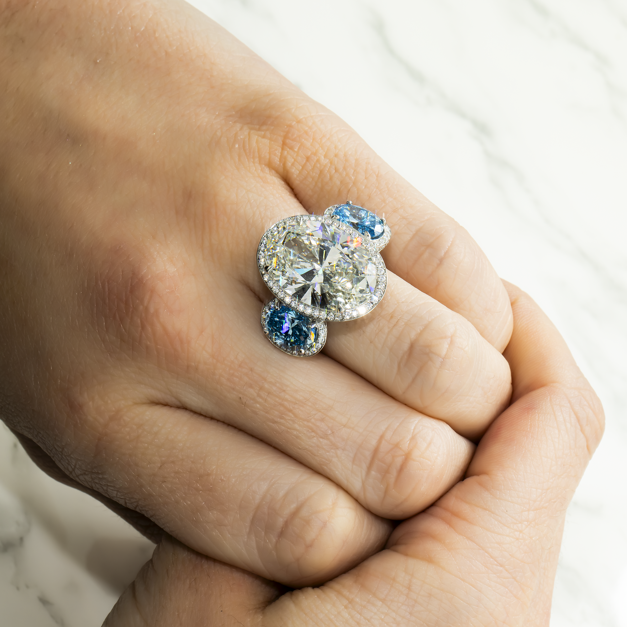 Platinum 13.14ct Oval Cut White & Fancy Blue Triple Diamond Ring 18.15ctw