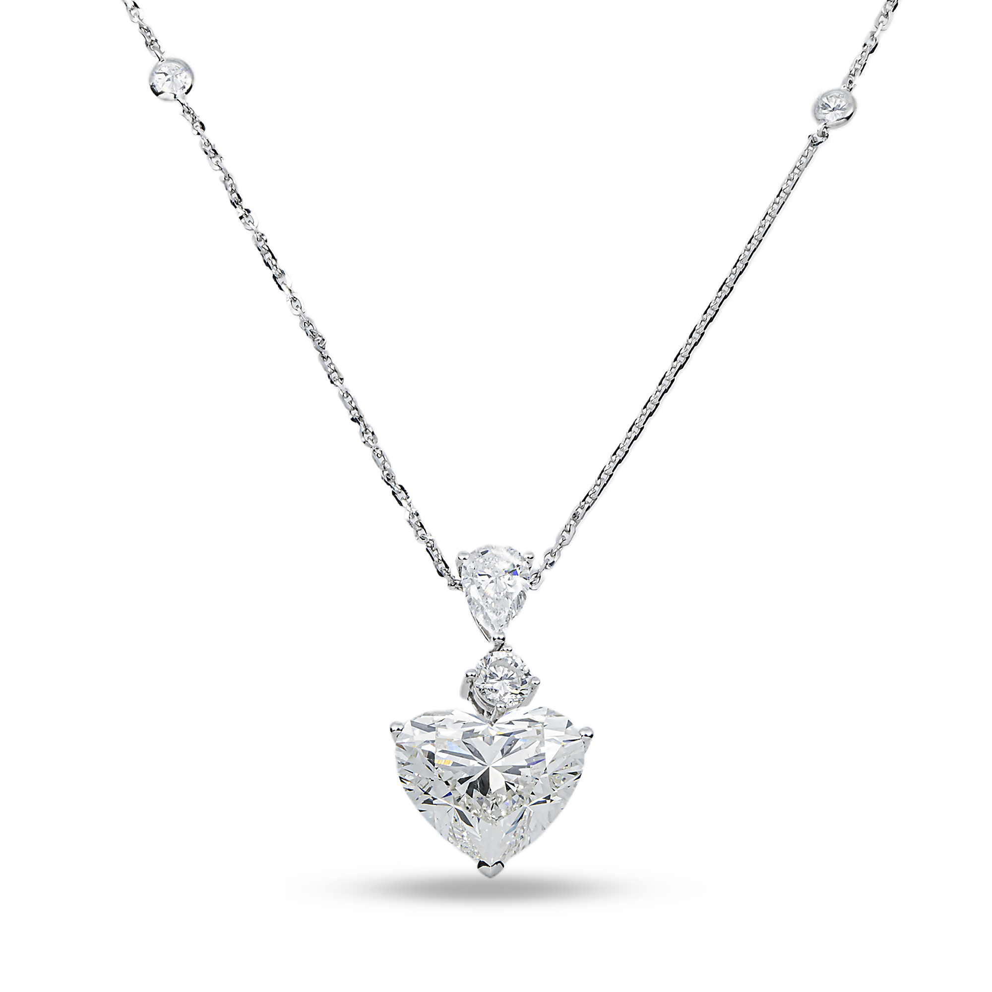 White Gold Heart Diamond Pendant Necklace 4.79ct