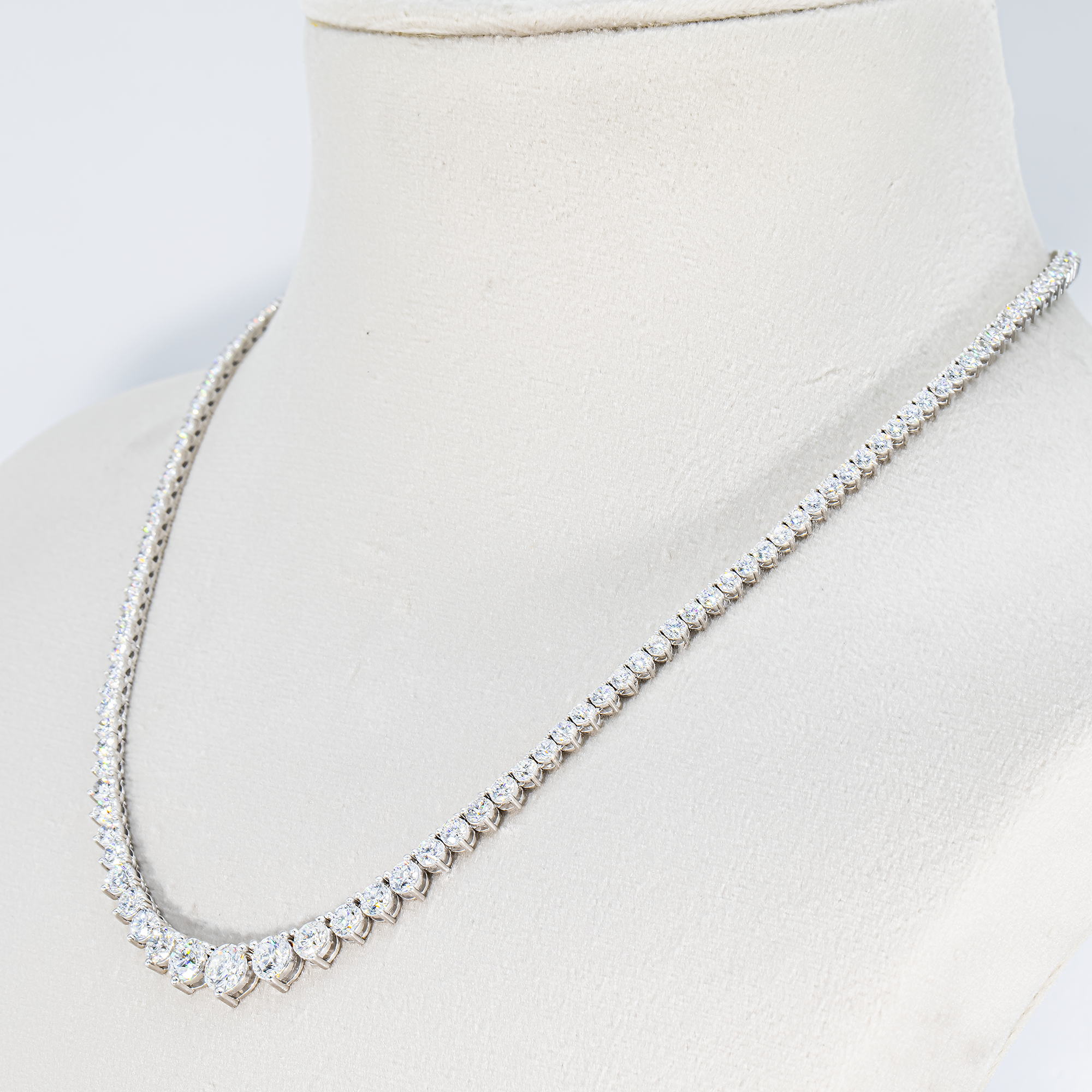 14K White Gold Round Diamond Tennis Chain 12.84ct